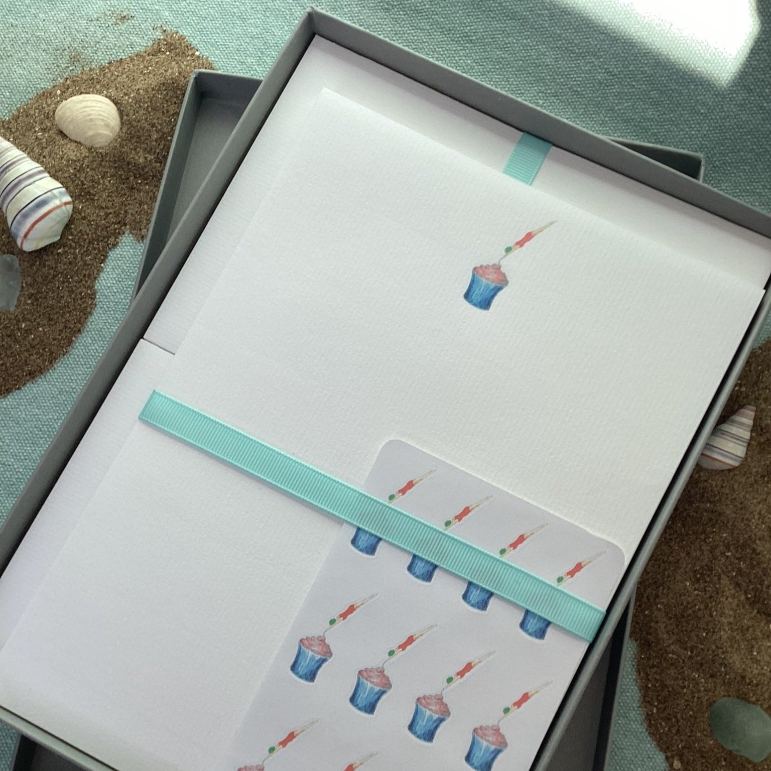 Dive In Letter Set