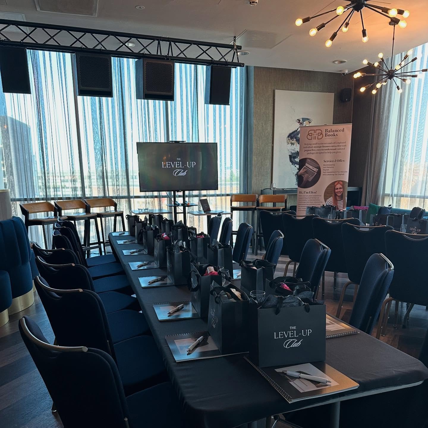 What an incredible evening at this amazing networking event hosted by @absorbstudiosltd 
The Level Up Club BROUGHT IT, so much was learnt, I feel so inspired and it was great to mix with so many great women. Watch this space for fresh new ideas &amp;
