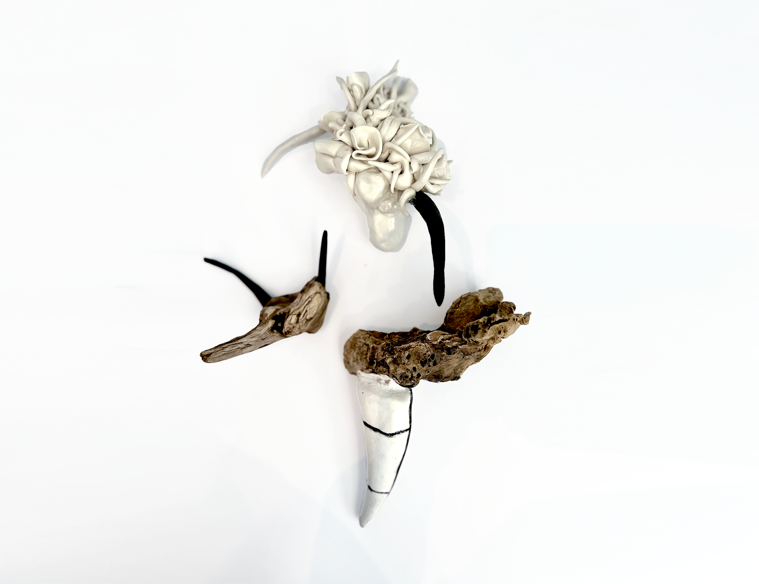 Manèges. Ceramic, wood, acrylic.