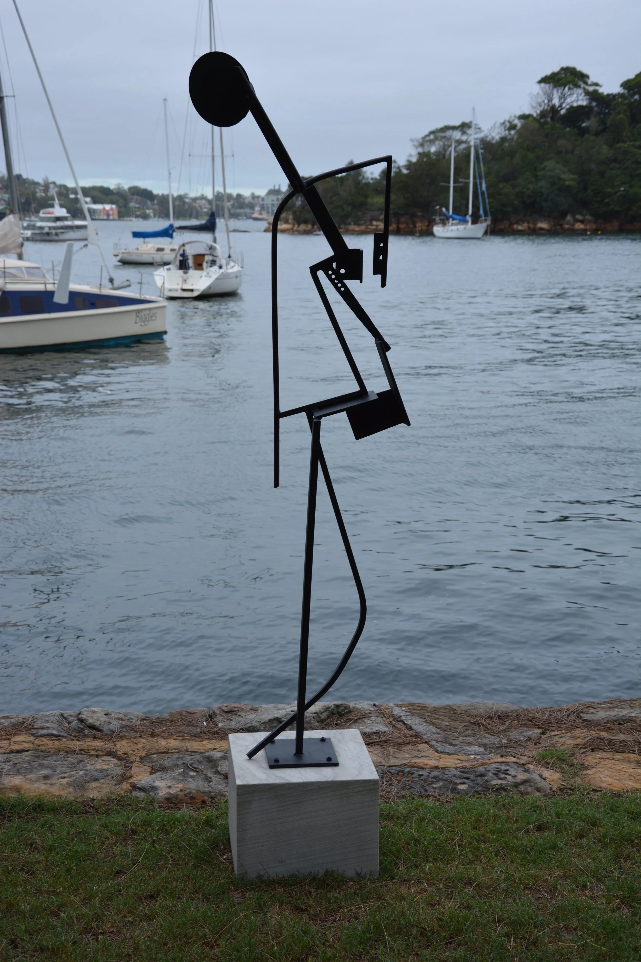 O Solo Mio. 2014
H199 x W61 x D28cms.
Painted steel, sandstone, space.
Finalist - 2014 Sculpture at Sawmillers, Sydney.
SOLD