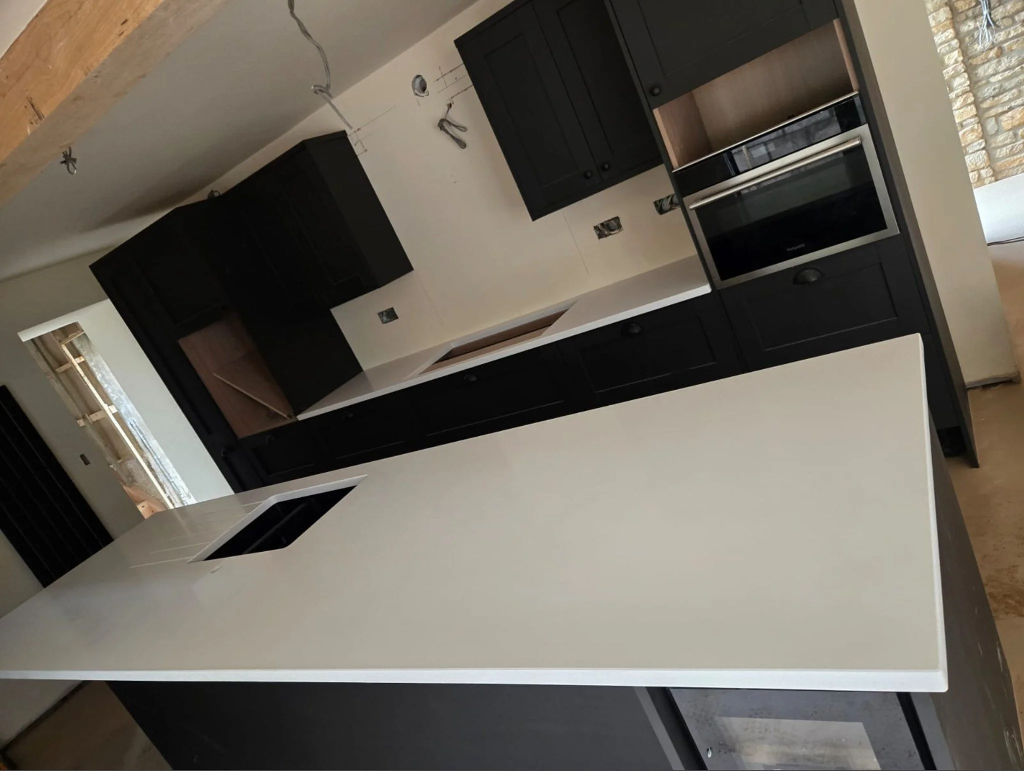 β¨ Kitchen Sneak Peek! β¨
We’re loving how this space is coming together, featuring the stunning Super White 30mm Polished Quartz from @picassostone 
Stay tuned – the full splashback is being installed soon, and we can’t wait to shar