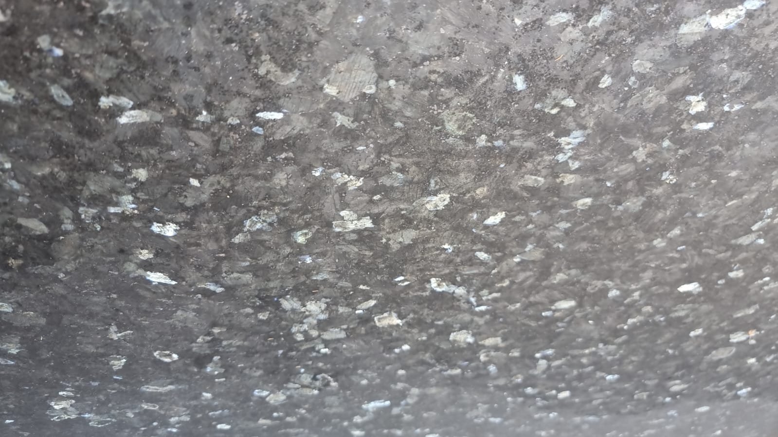 LT40 - 2900x650mm
Granite 30mm