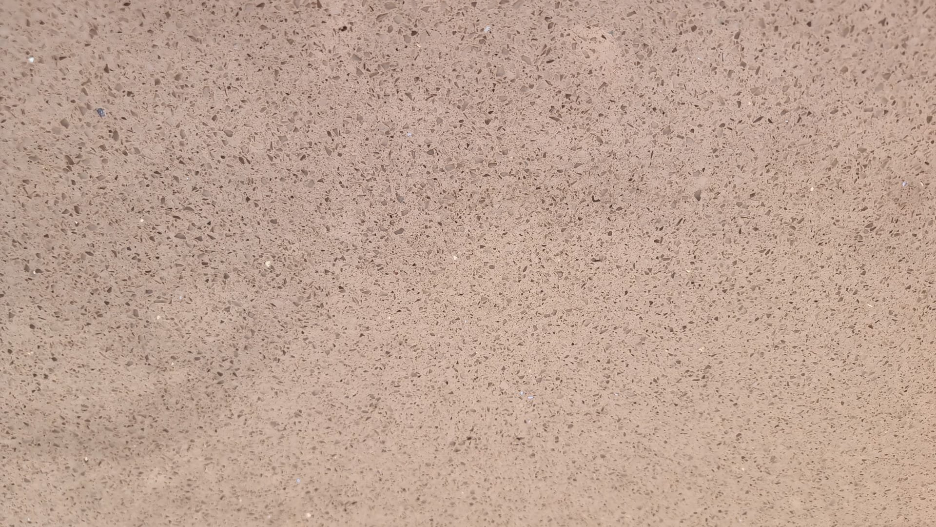 LT34 - 2700x600mm
Cream Mirror Quartz 30mm
