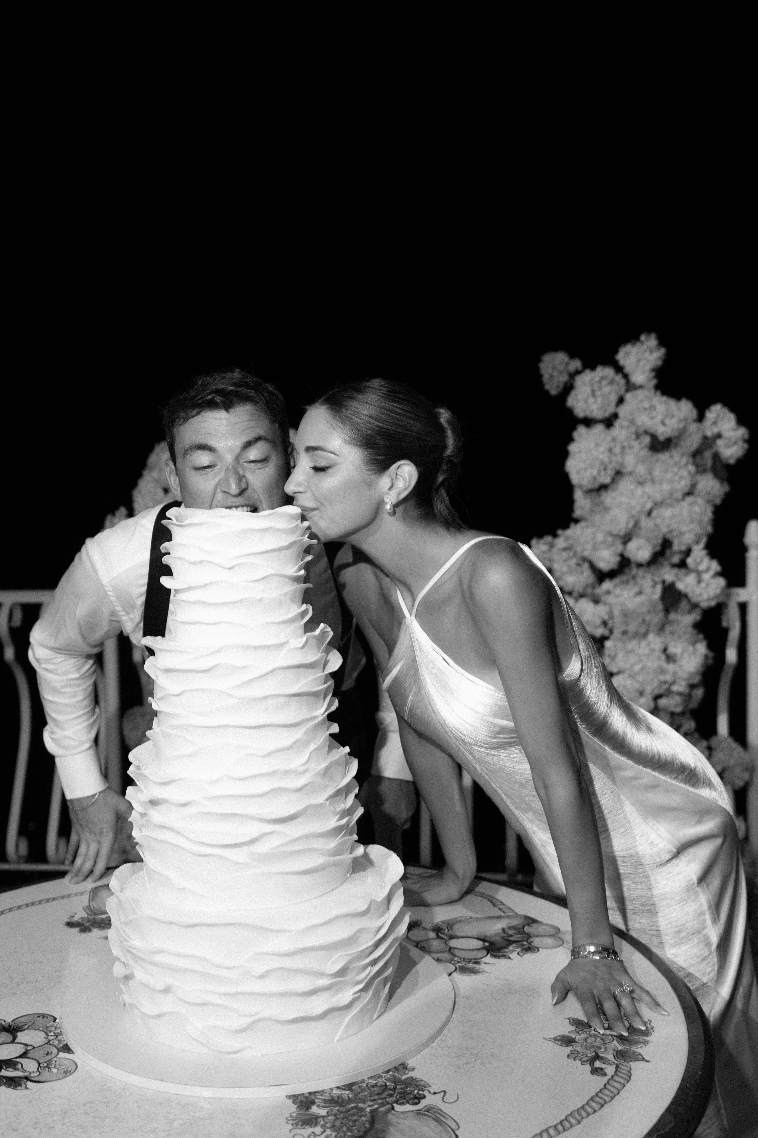 FIRST DANCES &amp; CAKE CUTTING