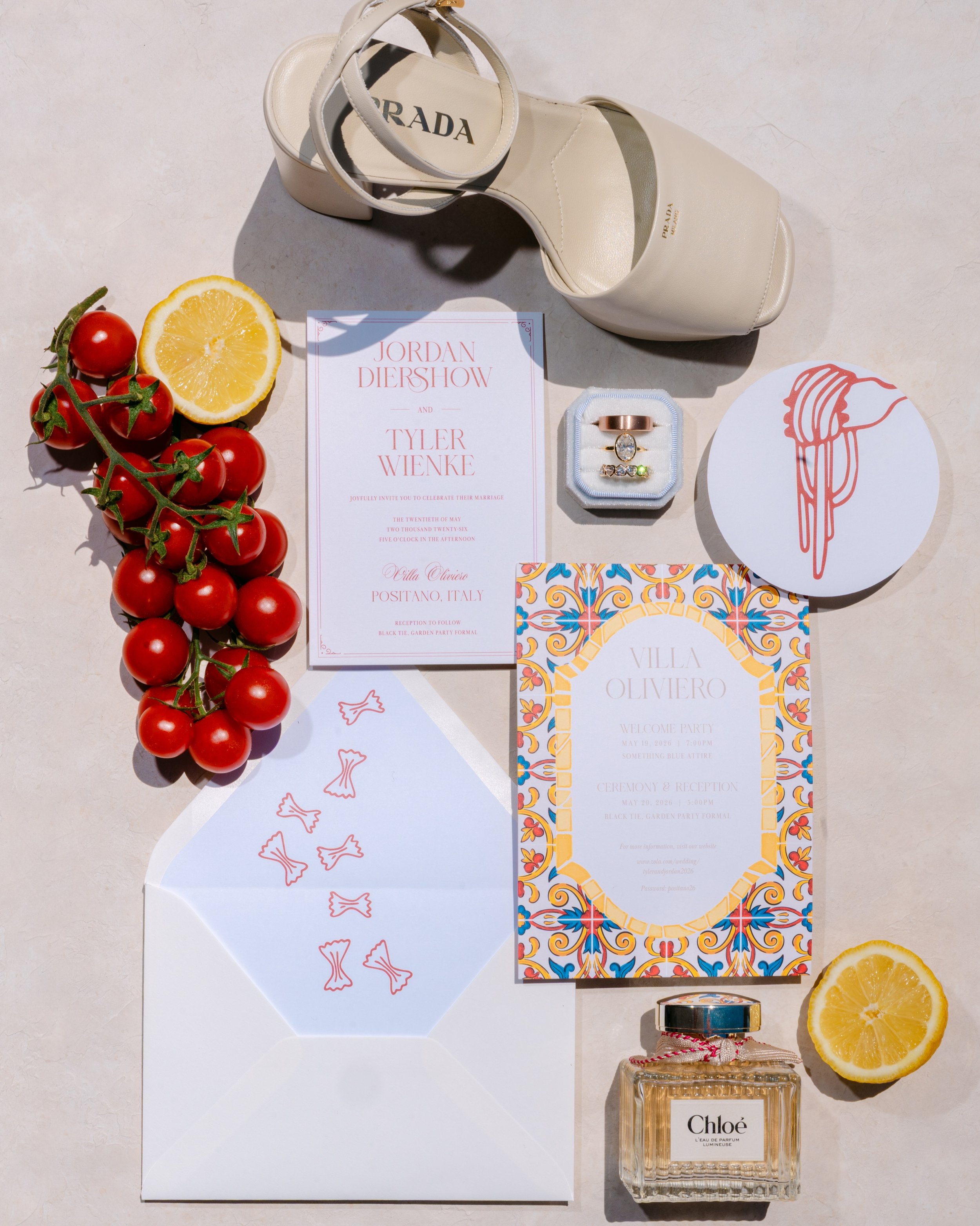 Few more moments from Jordan&rsquo;s getting ready 🍋
‭planner @bloomandgrowevents 
‭videography @dk_wedding_film 
‭content @tati.muntyan 
‭venue @villaoliviero 
‭MUA @beautybygiuliana 
‭hair stylist @beautylivery 
‭florals @floragardenpositano 
‭sta