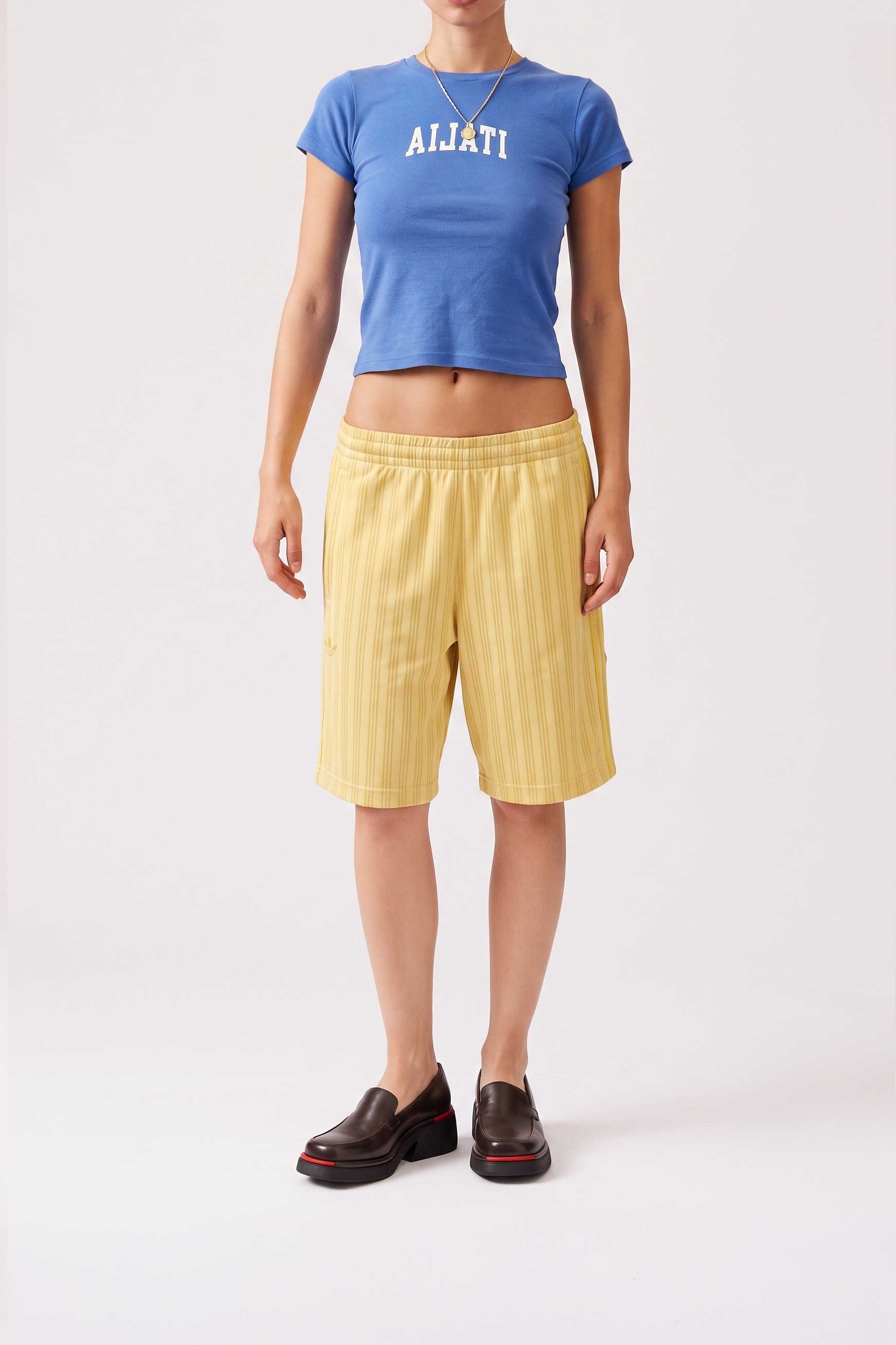 moc_mr_outfit_2.png
