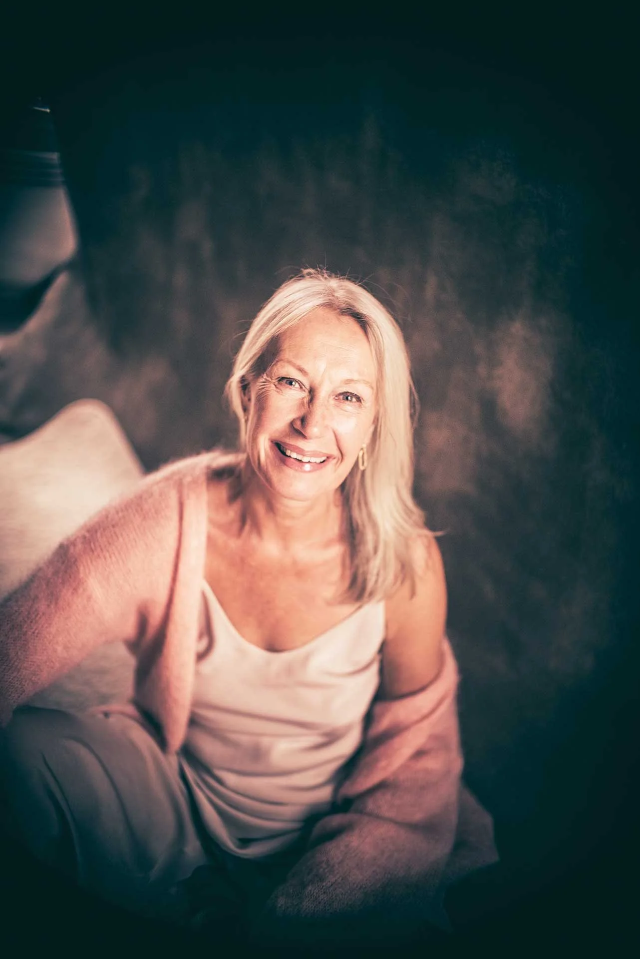 Ada Rossi Tantrinen Ihminen tavattavissa -terapeutti ja seksuaalineuvoja. Työskentelen yksilöiden, pariskuntien ja ryhmien kanssa.