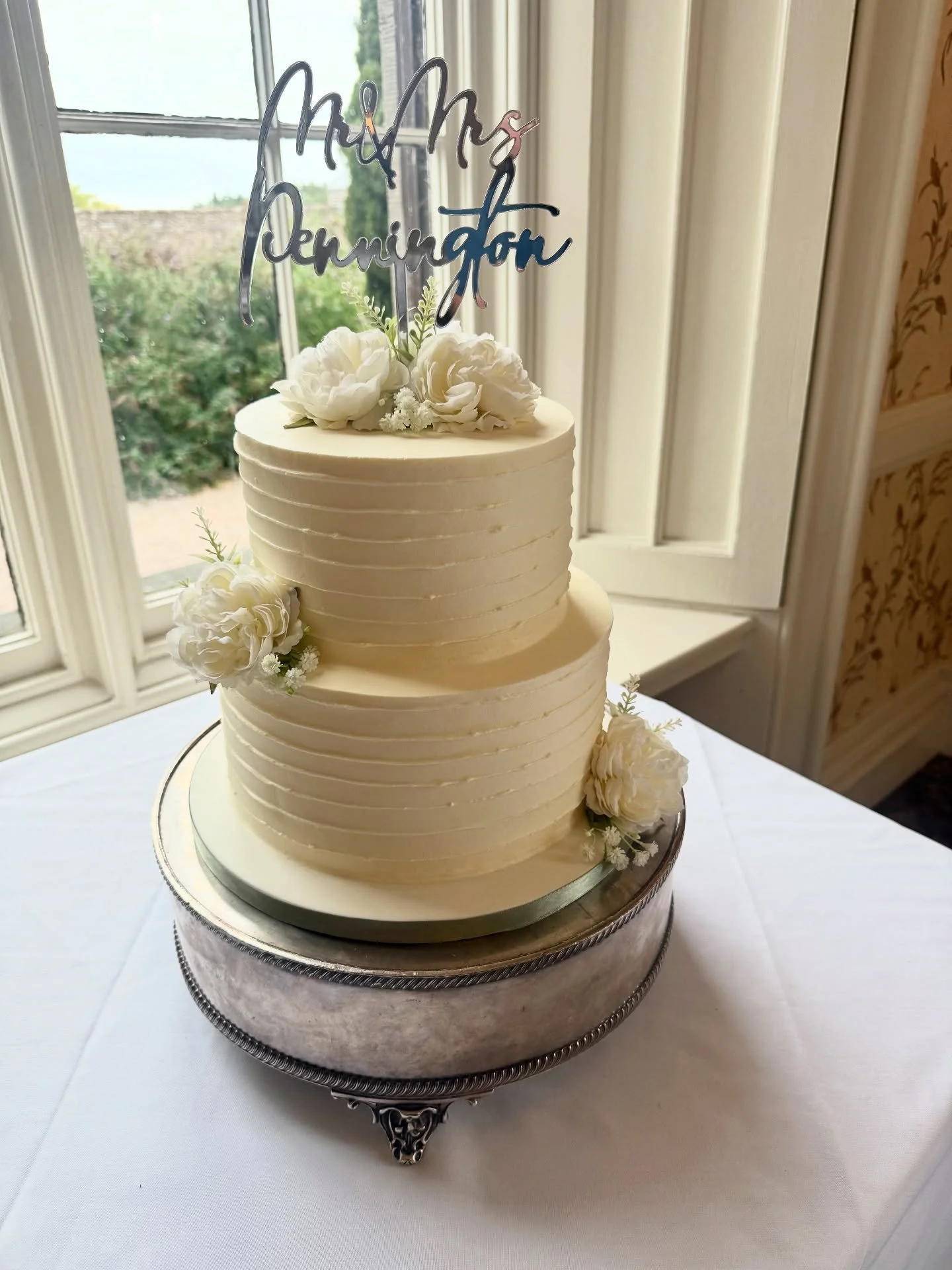 Congratulations to Steph &amp; Lee who were married earlier today @rowton.castle 

Artificial flowers supplied by the bride and groom.

#shrewsbury #shropshire #castlewedding
