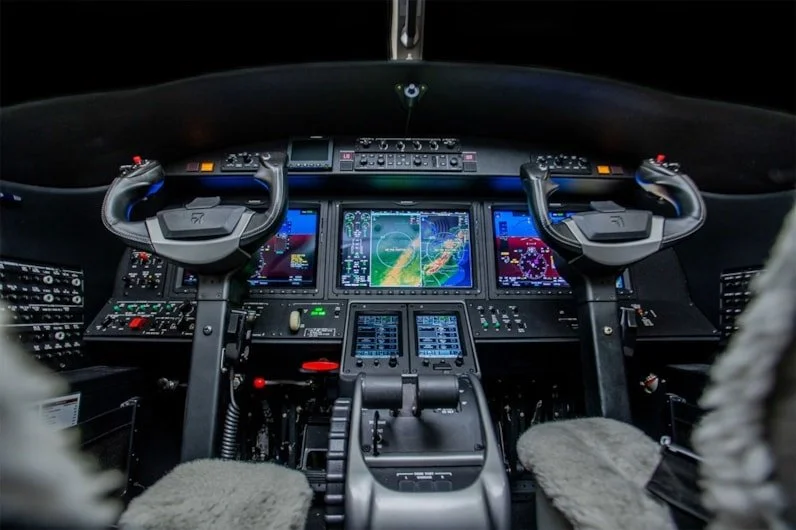 cockpit.jpg