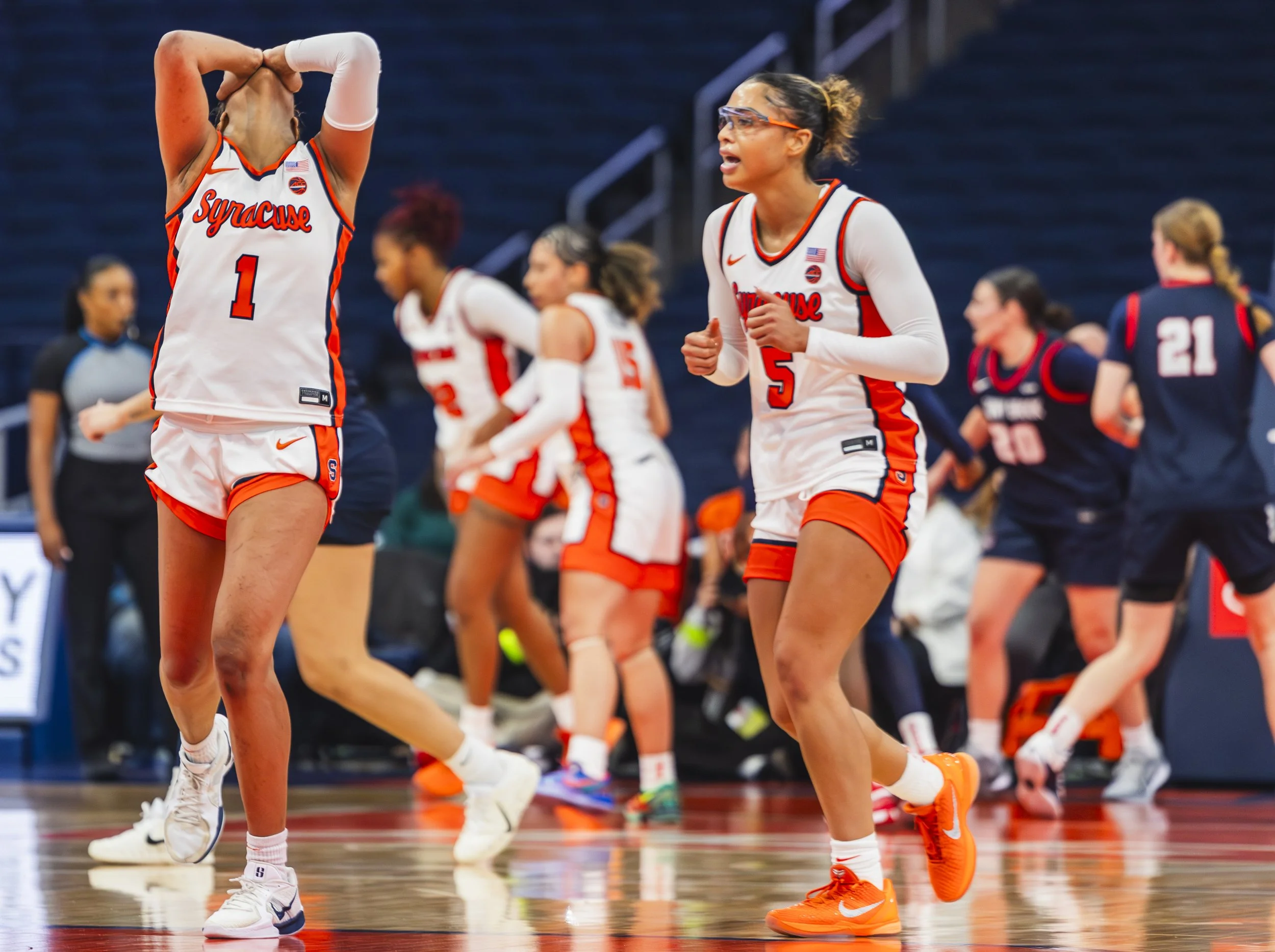 20251104_Stony Brook vs Syracuse_WBB_Tight Edit-20.jpg