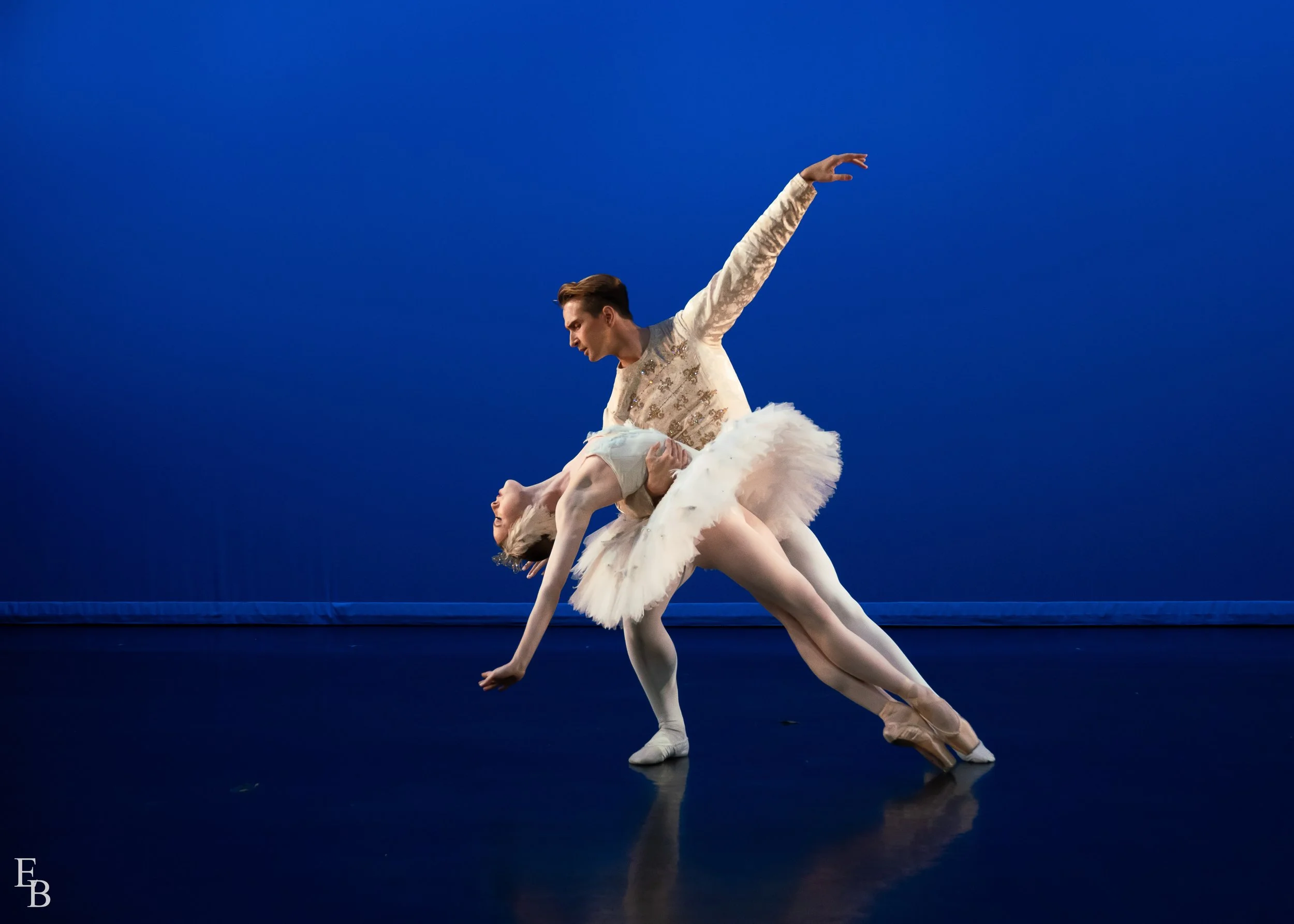 Swan Lake PDD_593_KCF1749_edit.jpg