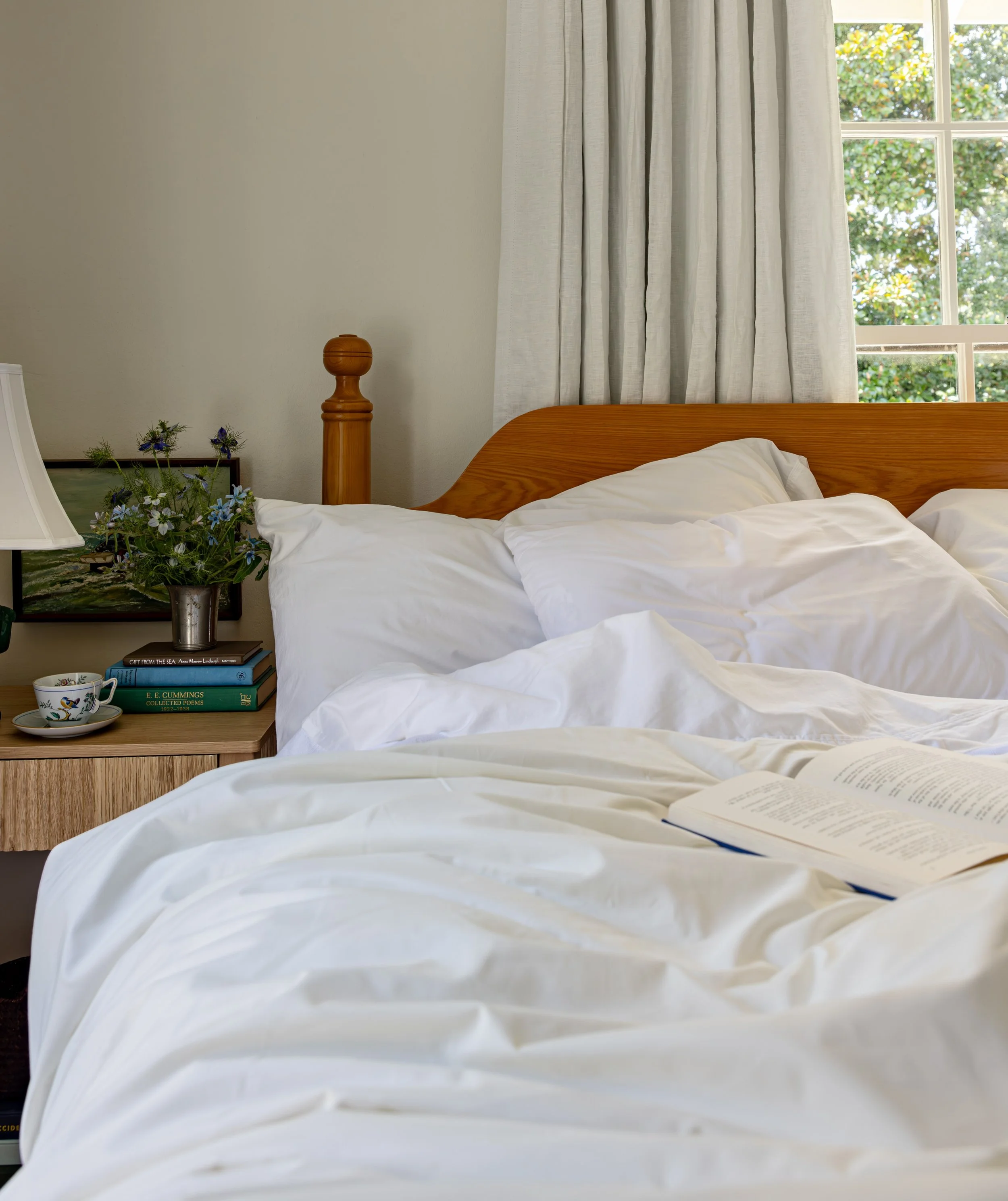 five more minutes&hellip;

@thefairhopehotel 
Styled by @julialake 
Photography @laurarowephotography