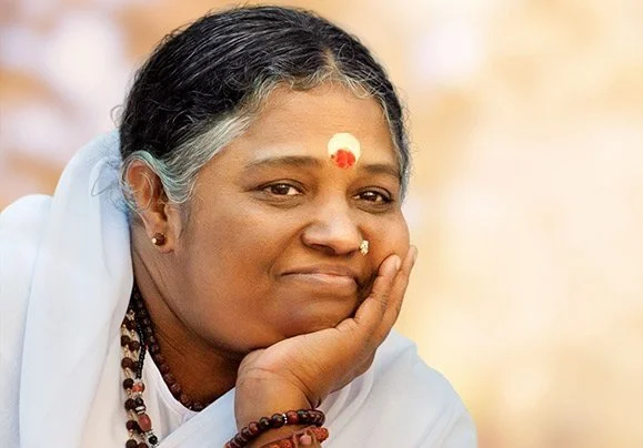 hz-sm-amma-portrait-pensive-sunrise.jpg