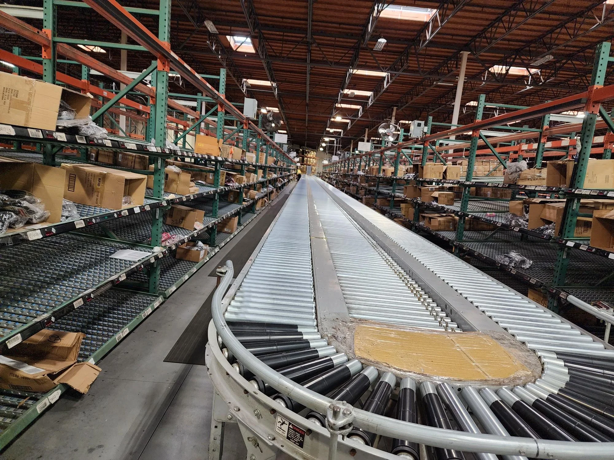 conveyor 180deg turn.jpg