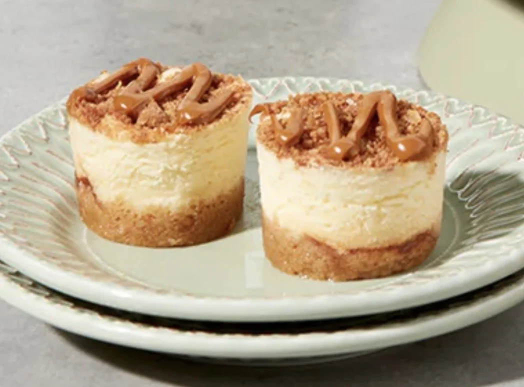 Mini Apple Crisp Cheesecake