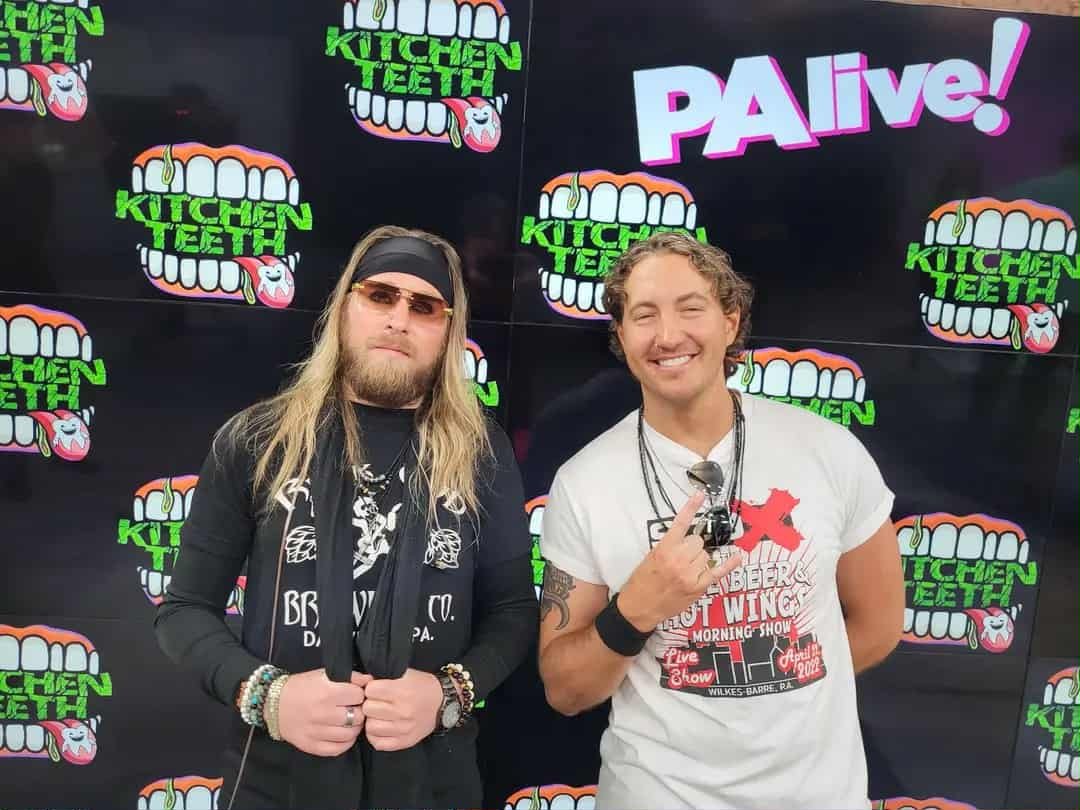 Poppa Lou's w/ Last Call Beautiful