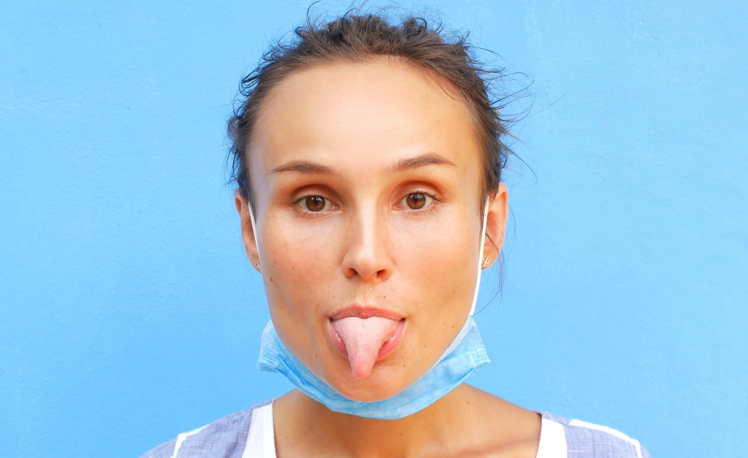 Should You Be Using a Tongue Scraper?