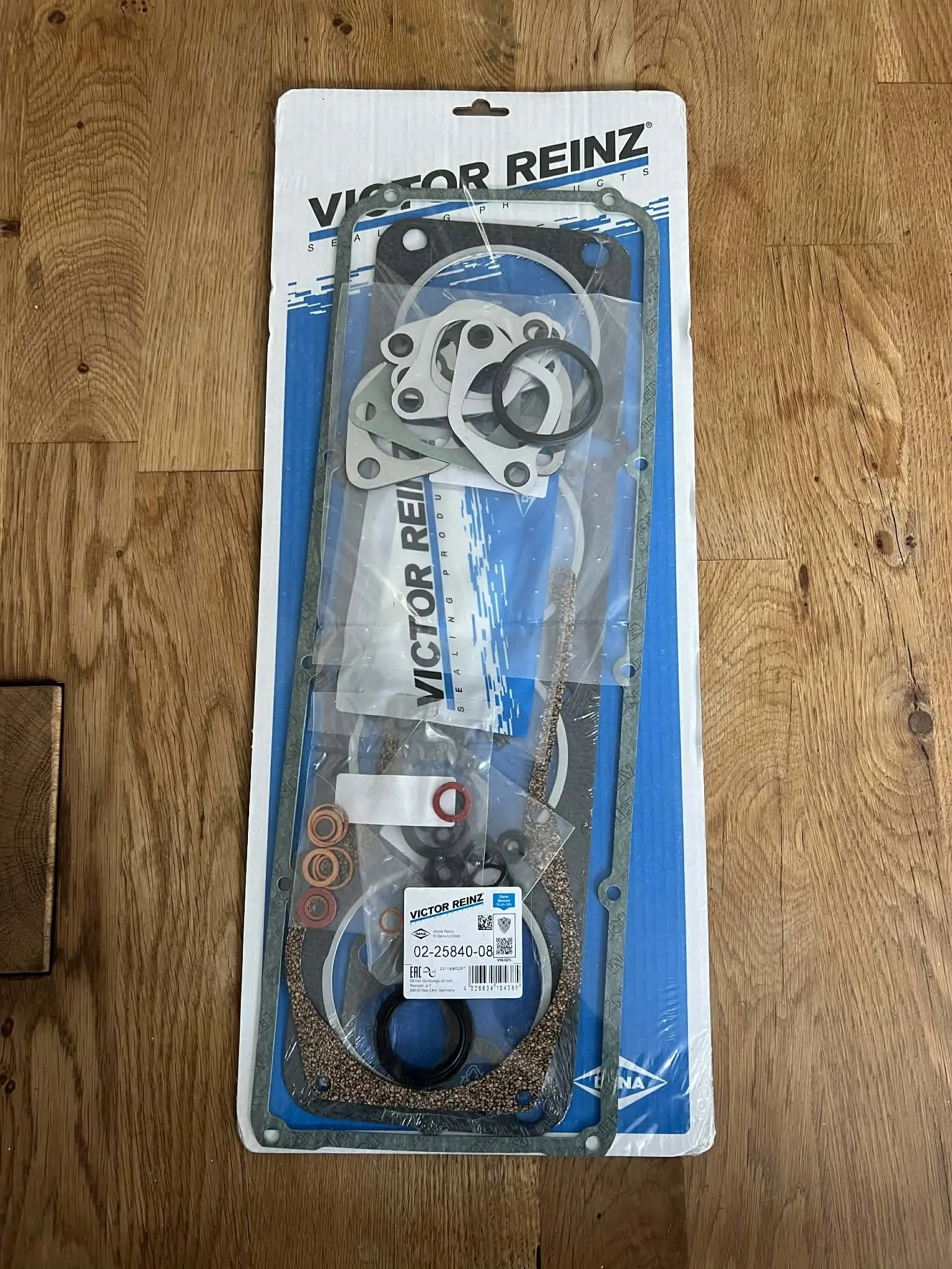 Victor Reinz B230 Top End Gasket Kit
