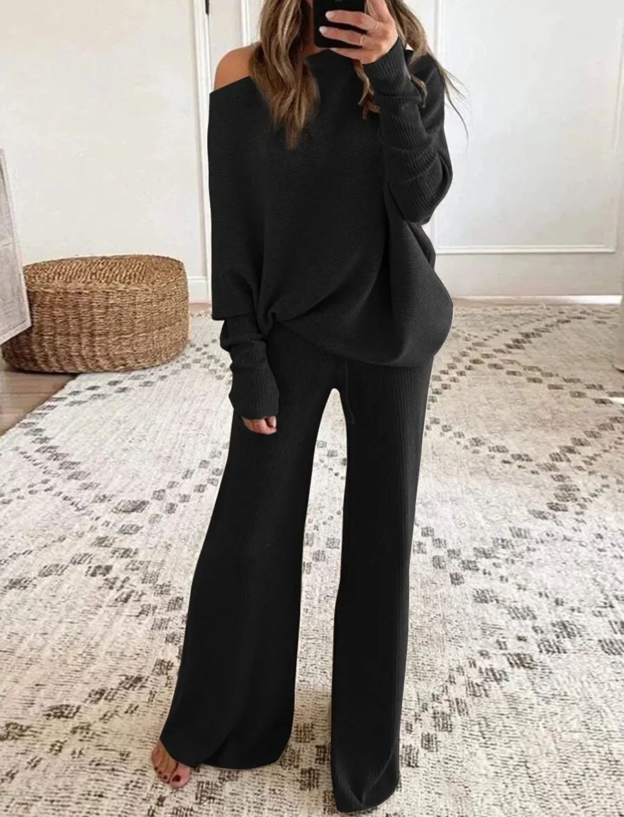 Comfy Black Pants Set $25