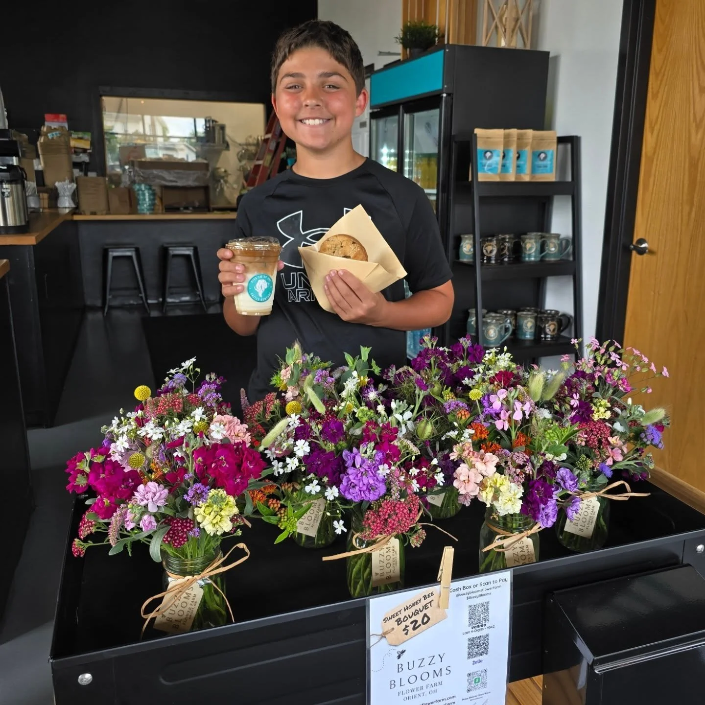 🐝 Oh, How I've Missed You! 

Surprise! We are at Pick 'em Up Joe Coffee Co., in Commercial Point, with a limited amount of flower arrangements! The flowers have been loving the heat so we decided to do a little pop-up for the weekend. I can't promis