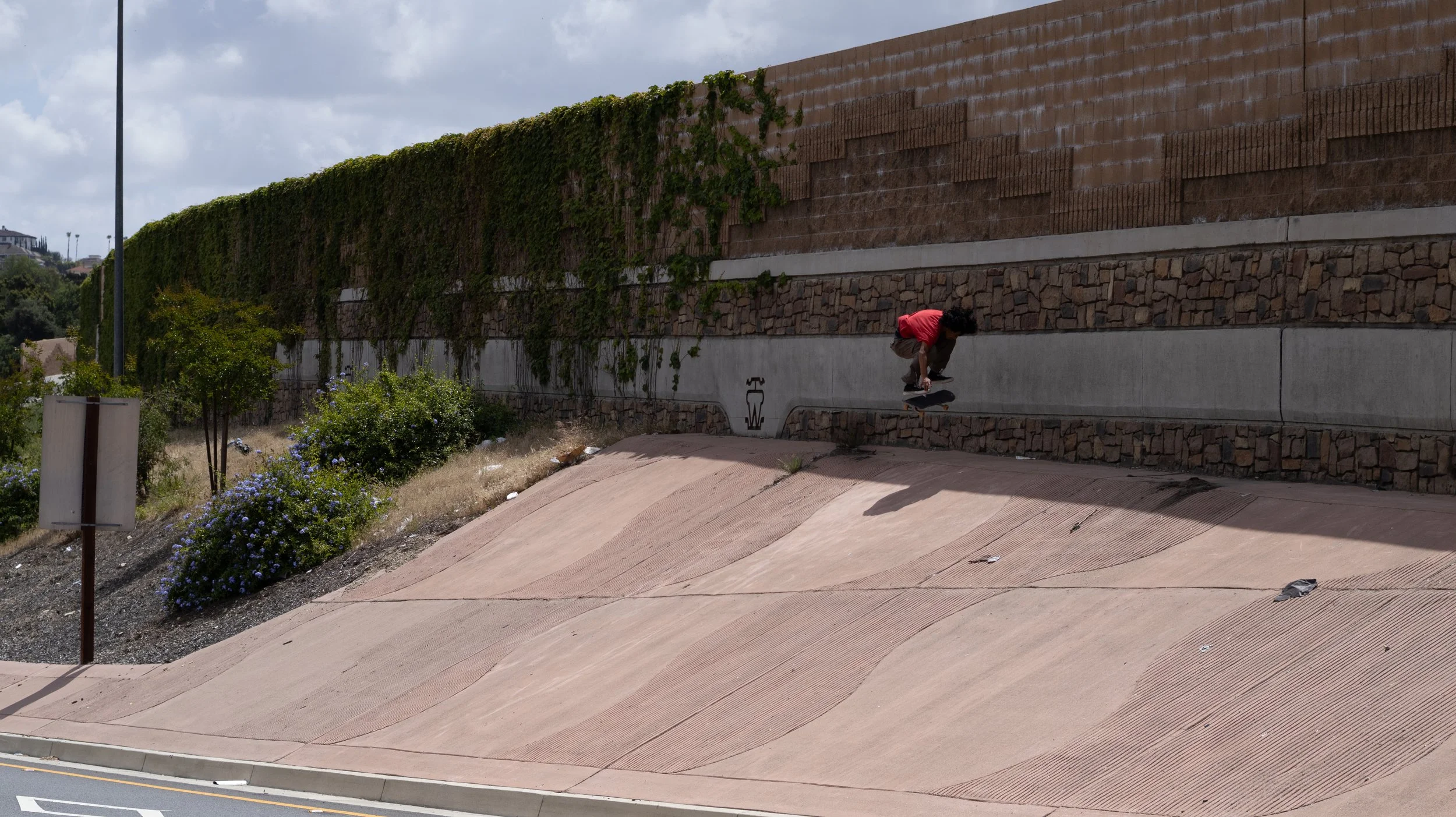 What skateboards?