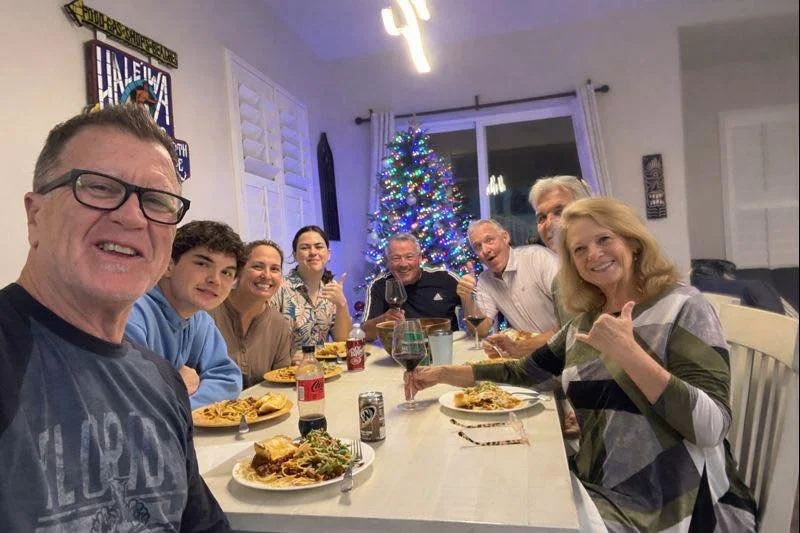 The long awaited return to our great friends in Hawaii, we arrived yesterday evening to the famous Spaghetti dinner and the warm welcome from the Ko Olina Krew &ldquo;Doug, Bob &amp; Judy and Ray&rdquo; so grateful we get to do this each year. Lookin