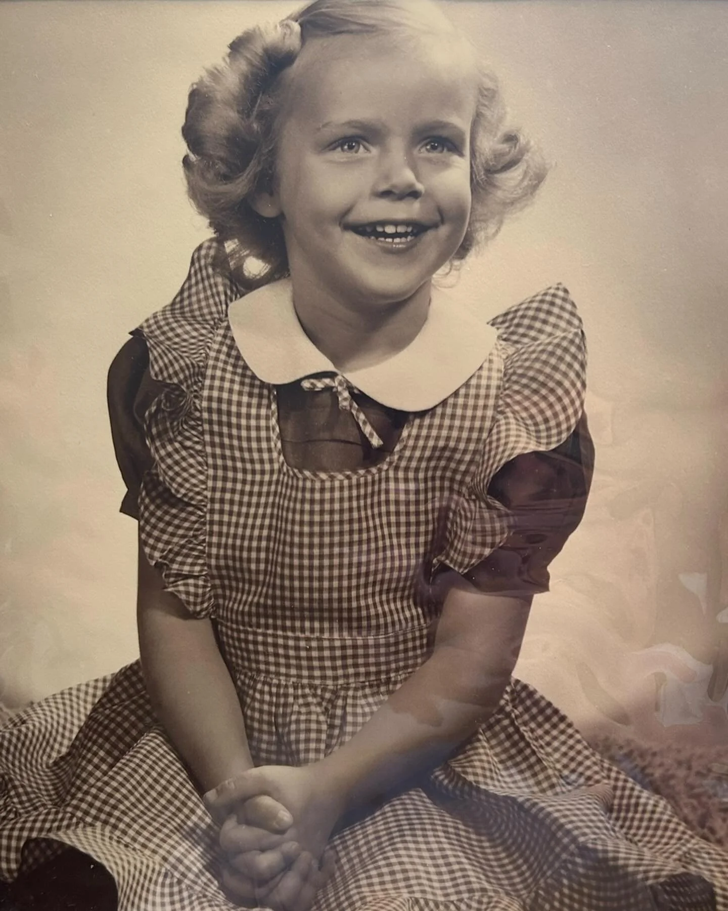 Oma because of my grandmother&hellip; 

And her mother, and her mother&rsquo;s mother. A deep reverence for these woman along my maternal line. Their perseverance. Their joy and humor. As my best friend Stephanie said about her grandmother&mdash; &ld