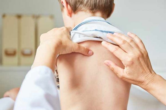 Ostéopathie pour le suivi de croissance de l'enfant au Centre MOP à Lausanne
