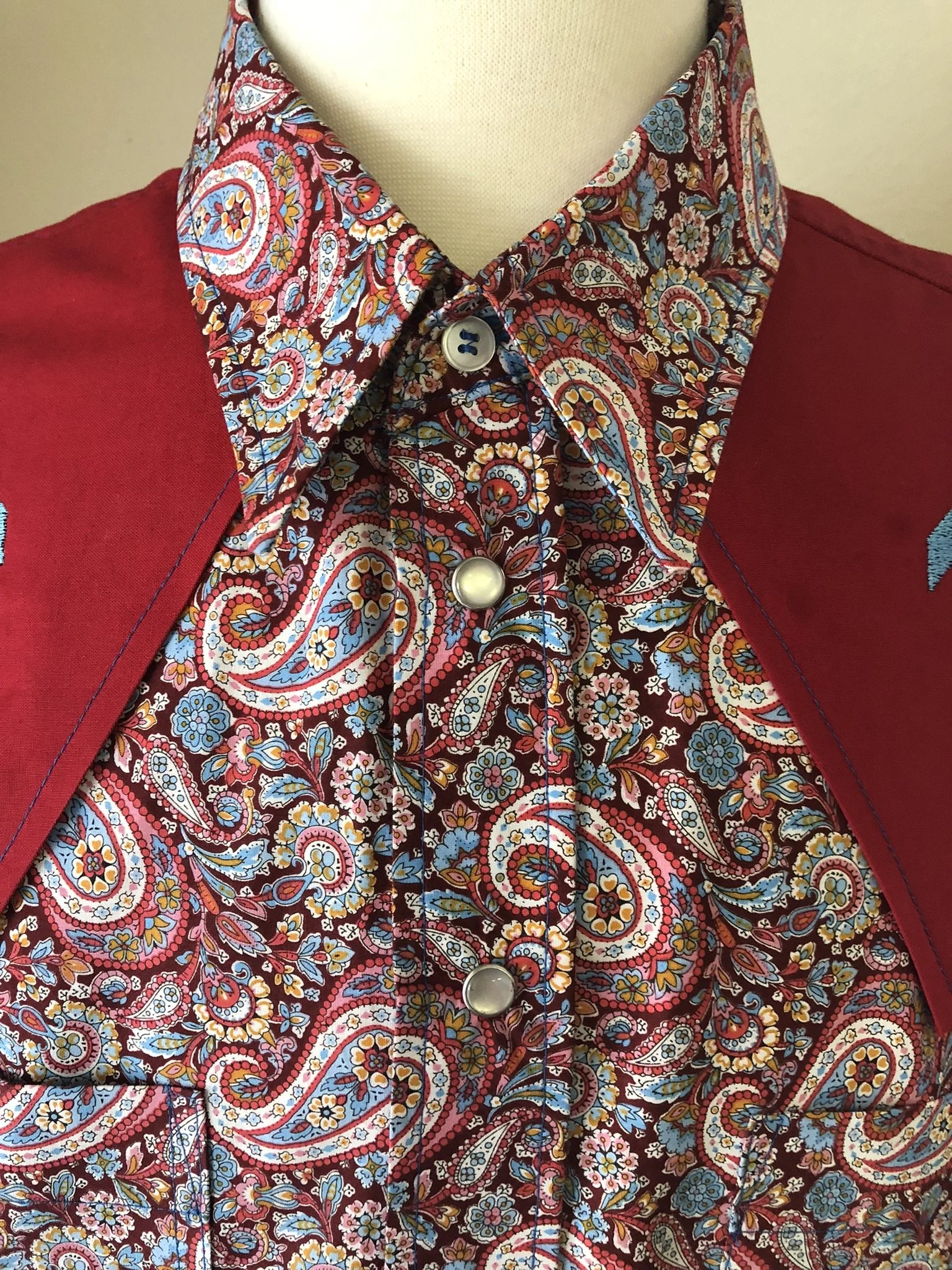 Custom Pear Snap Western Shirt Detail