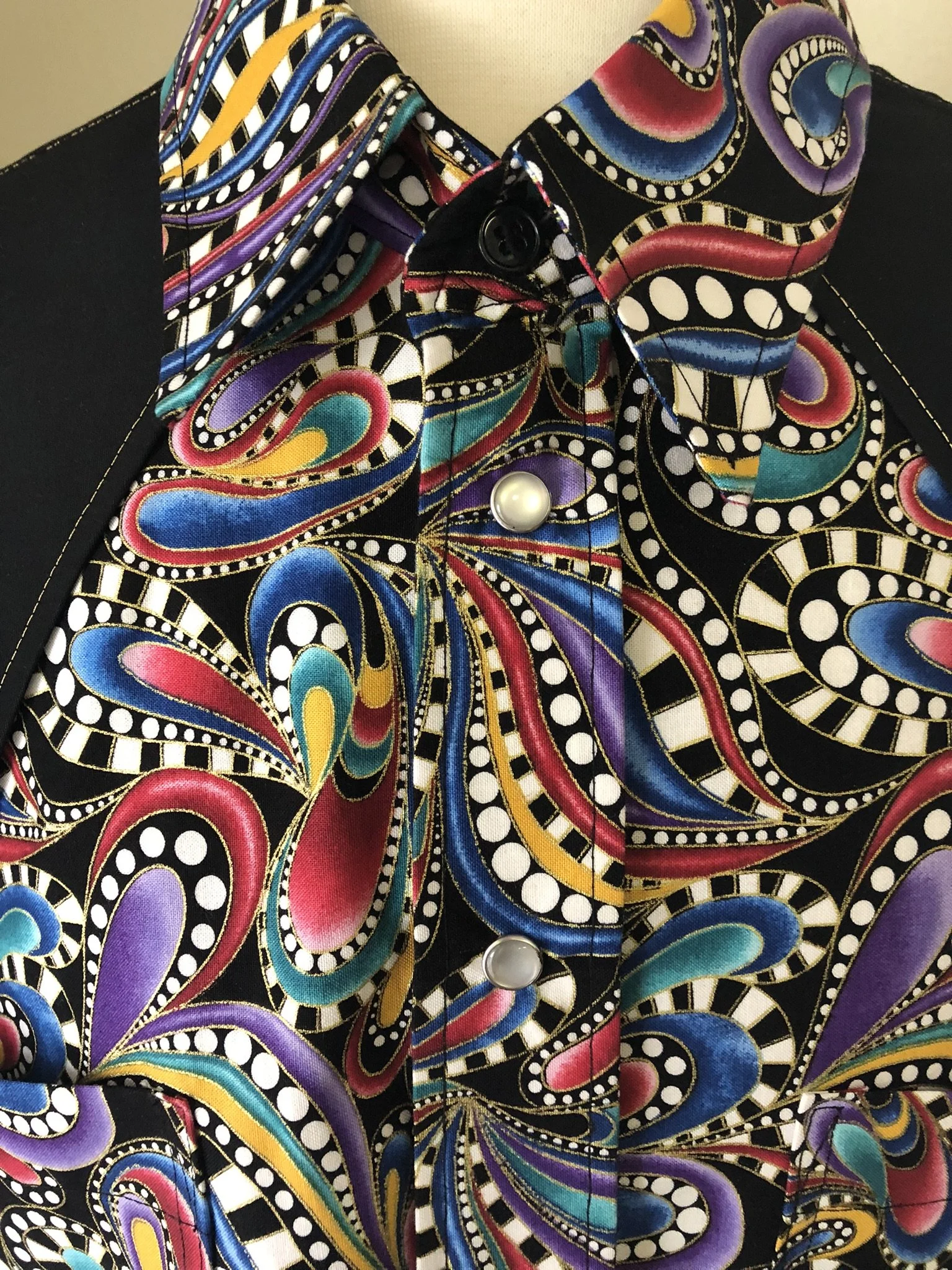 Custom Pear Snap Western Shirt Detail