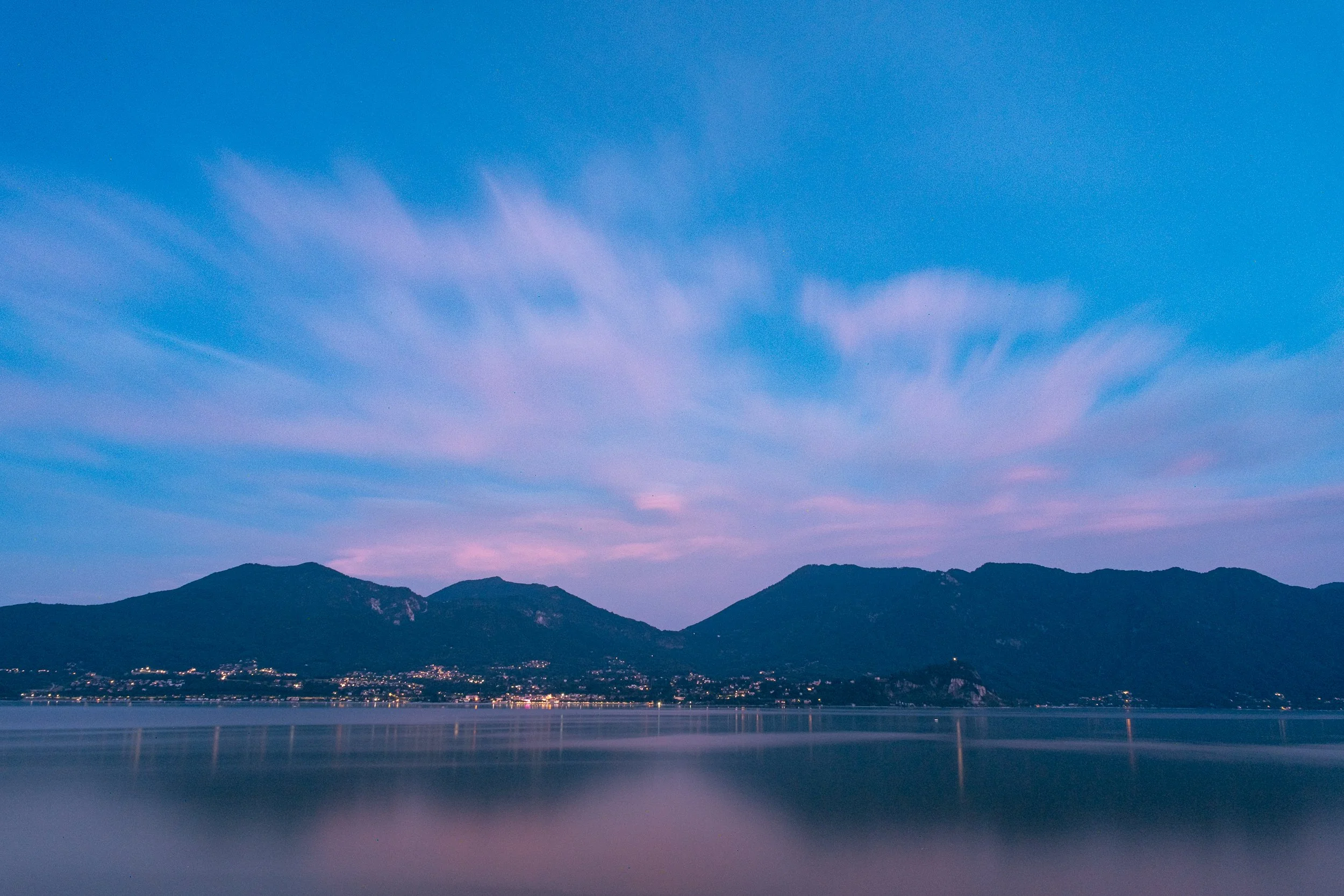 Finn_Riedel-DSCF6777_Lago_Maggiore_Sunset.jpg