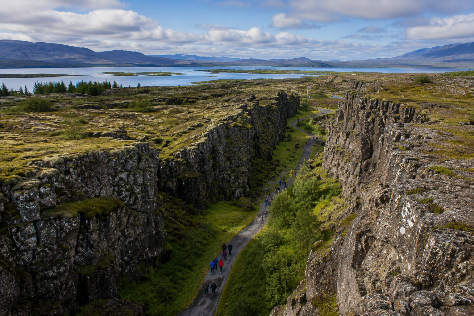 6-Day Iceland Ring Road Tour from Reykjavík | Small Group