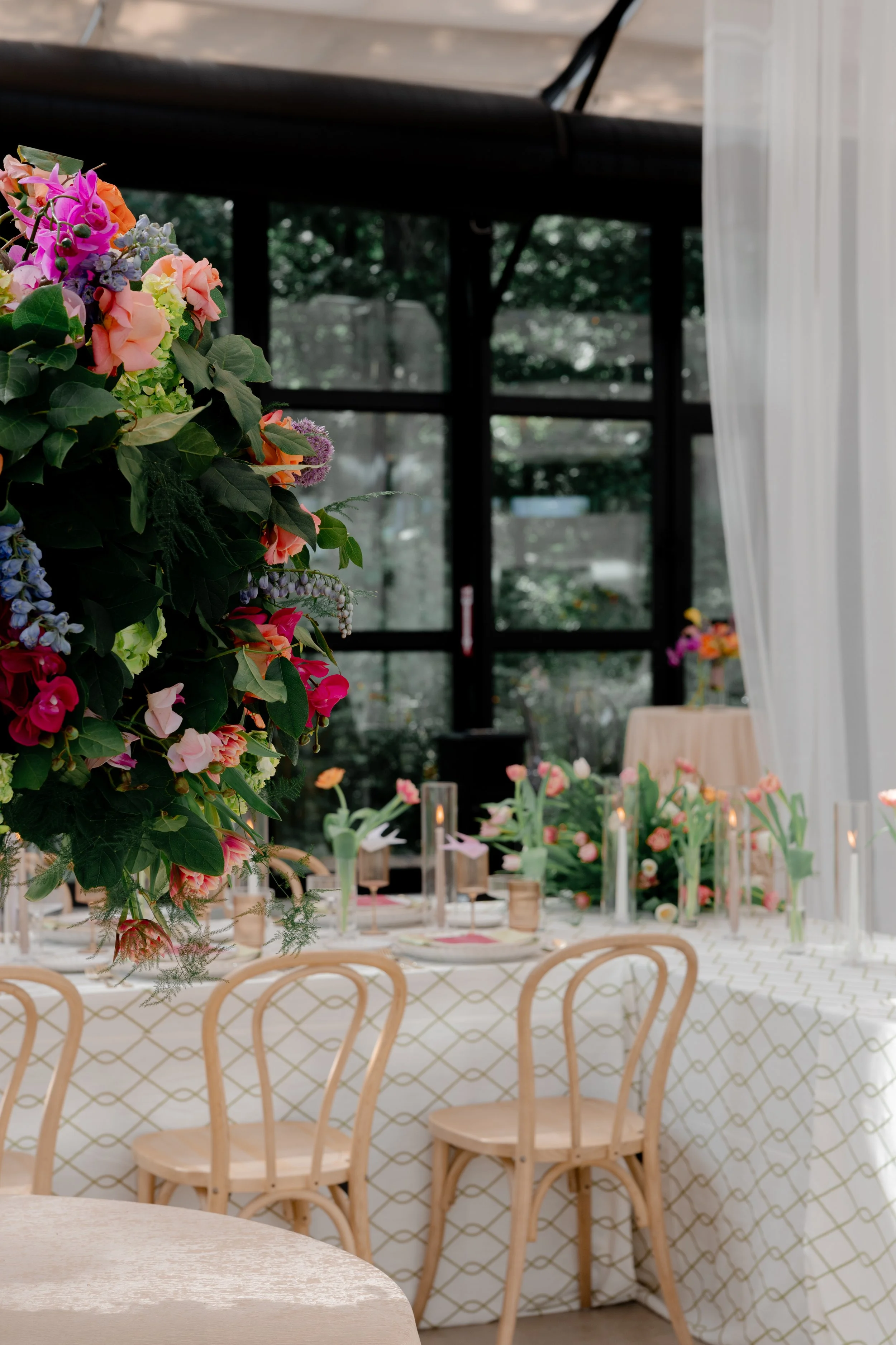 blush-and-blossoms-floral-arrangement-glasshouse-kansas-city-open-house.jpg