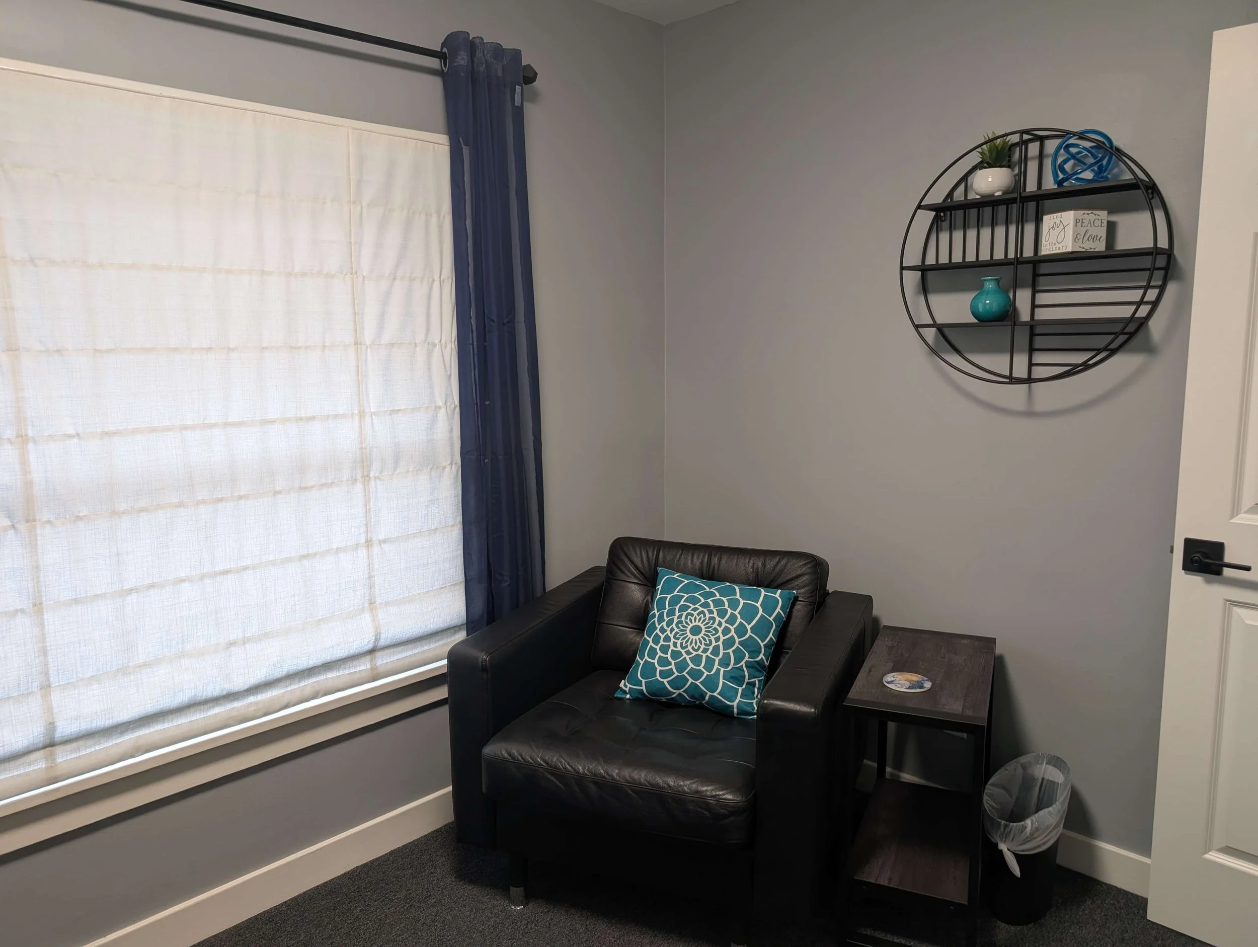 Calming decor in a furnished therapy office rental