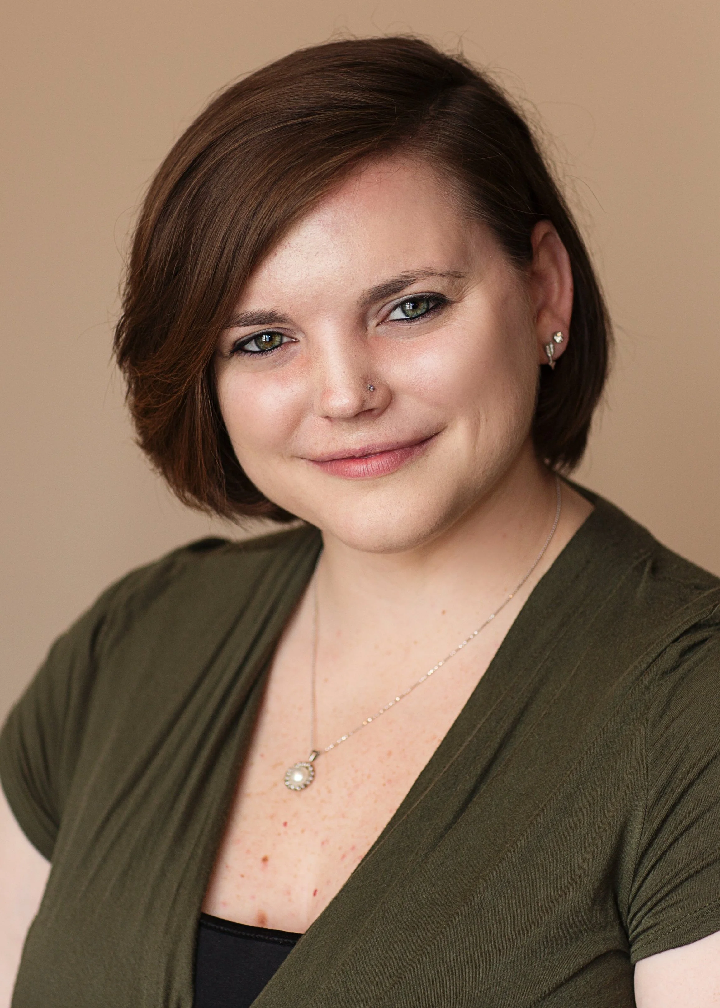 Robyn Ashbaugh, LMFT Robyn Ashbaugh, LMFT — Solid Foundations Therapy