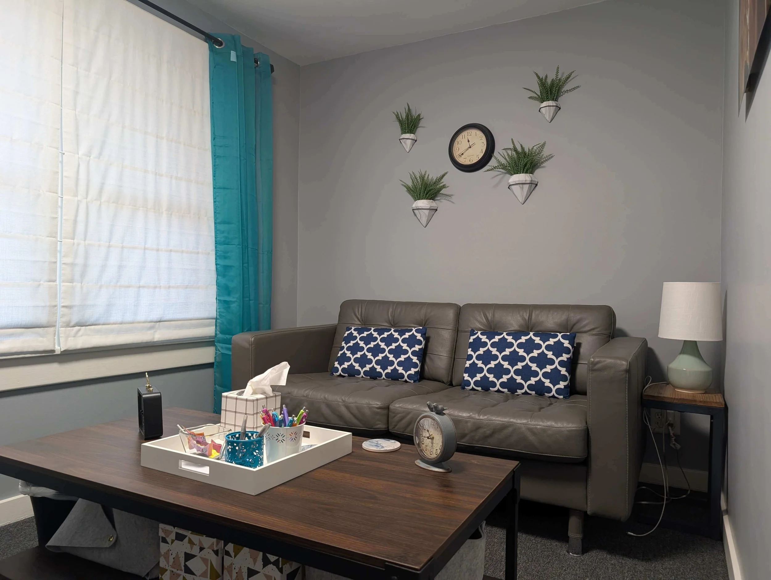 Furnished therapy office with couch and chair for rent in Downers Grove, IL