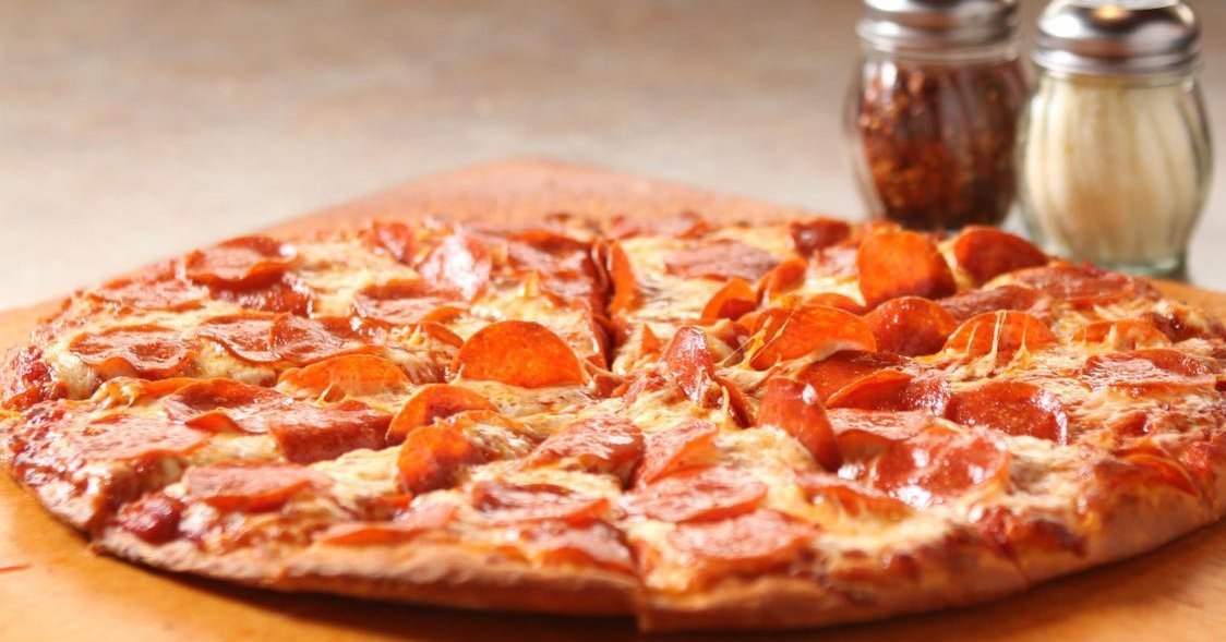 WARNING: Pizza Cravings Ahead!
Build your dream pizza from scratch!
Mozzarella, sauce, and... ?
Order - https://snap.town/OrderPattysPizzaShack