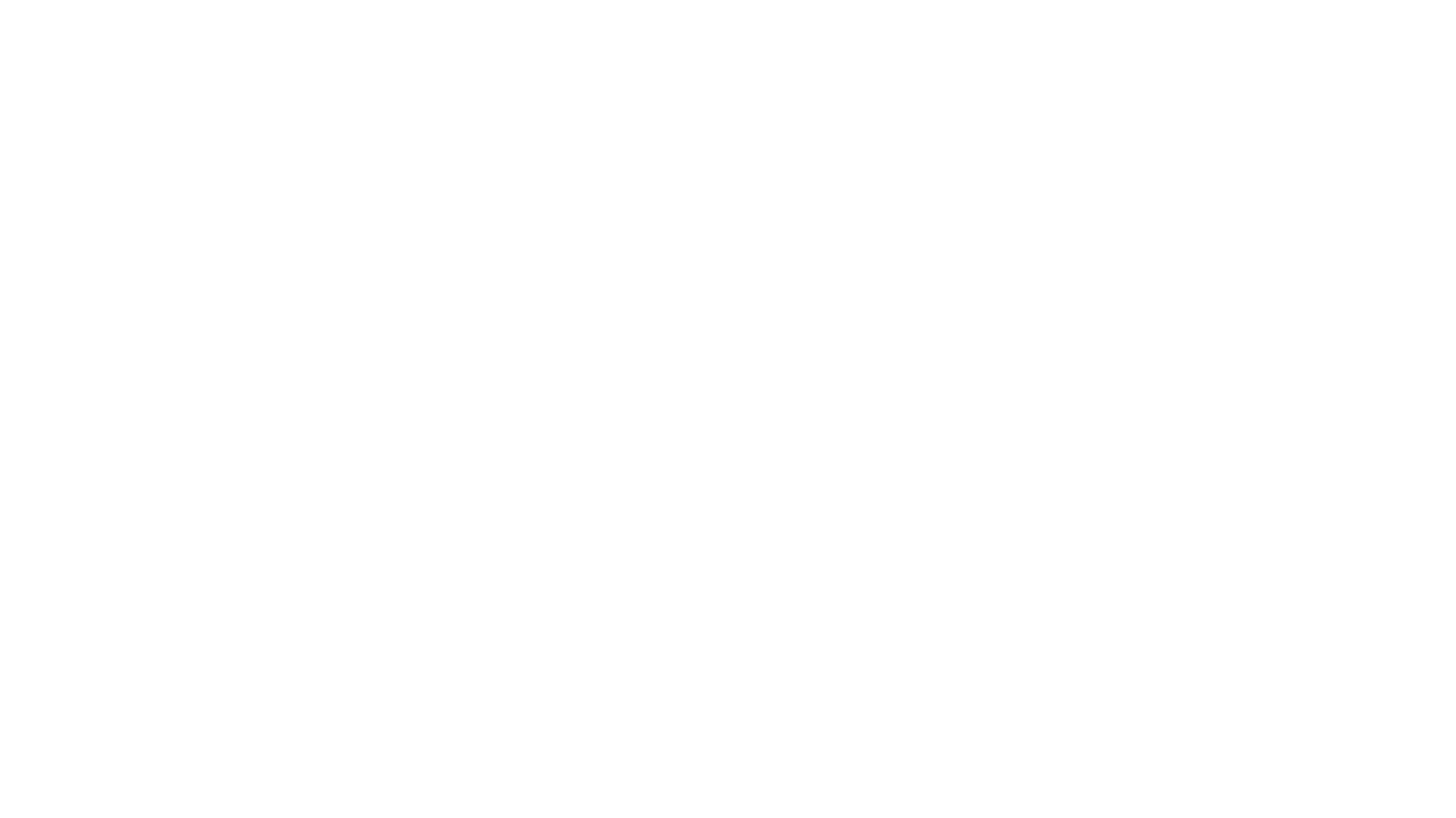 Logo de Tria en blanco y negro, con formas geométricas a la izquierda y la palabra 'tria' en minúsculas a la derecha en un fondo negro.