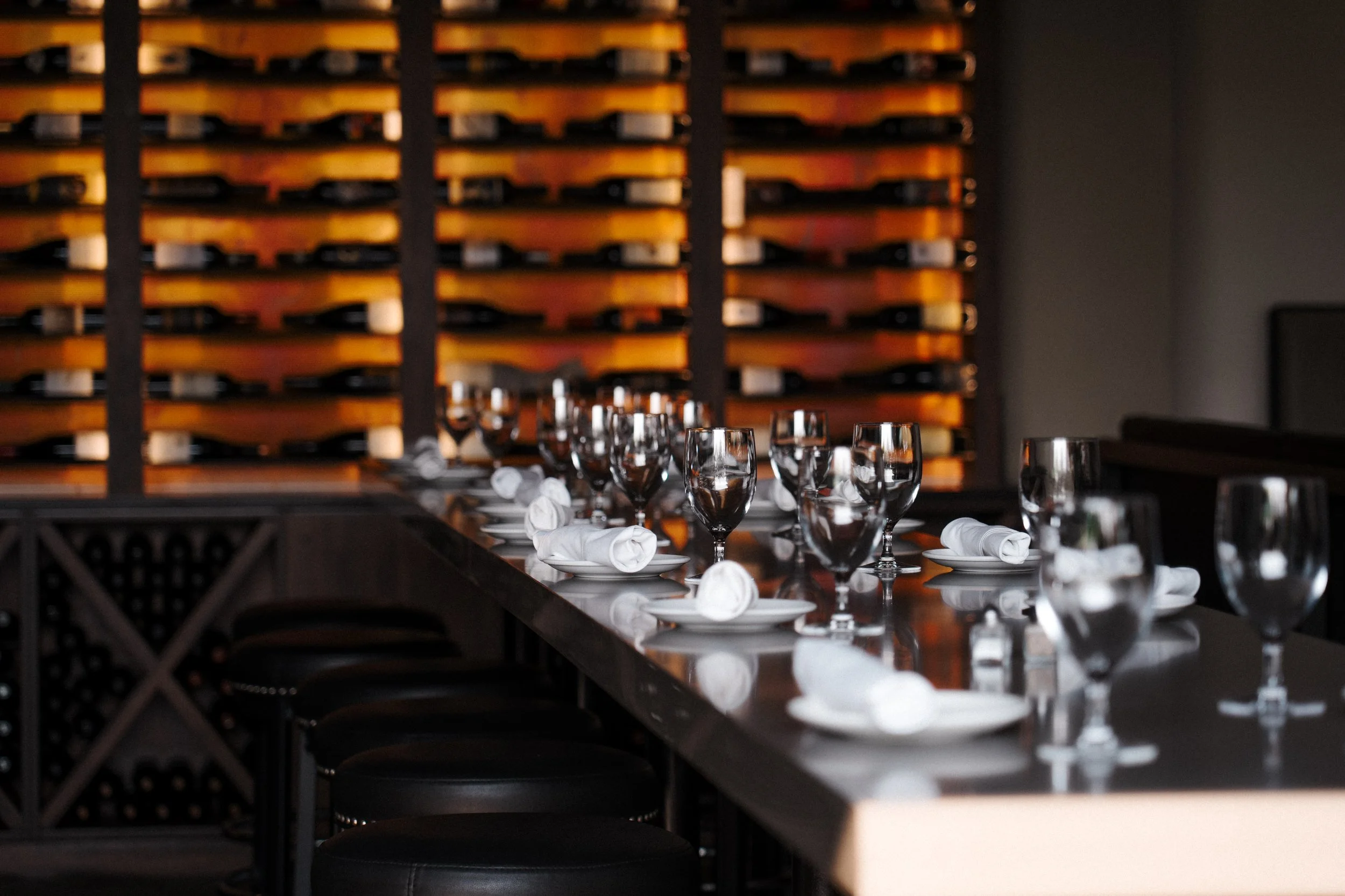 Epulo Bistro | Book Your Dining Experience Today