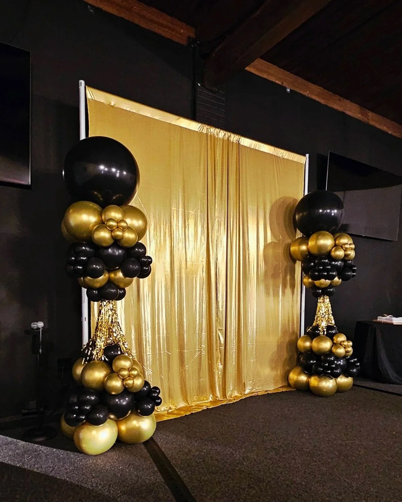 Crazy Columns  ( 2 per order )