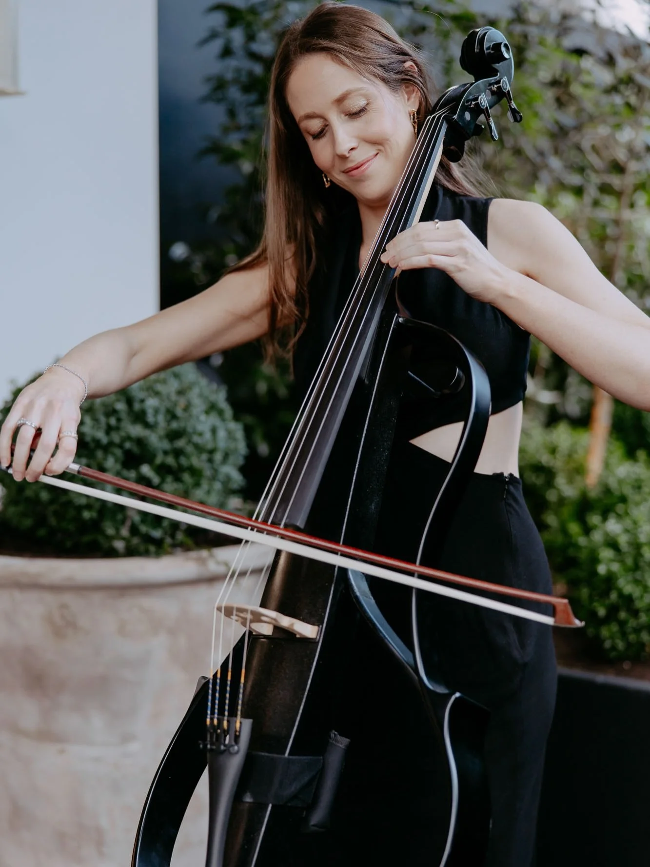 ✨Bvlgari Soir&eacute;e✨

Presented by @apexinvestmentalliance + @gurner_tm 

Music curation by @vividstrings featuring @alyandcello 

Photography by @vspnstudio