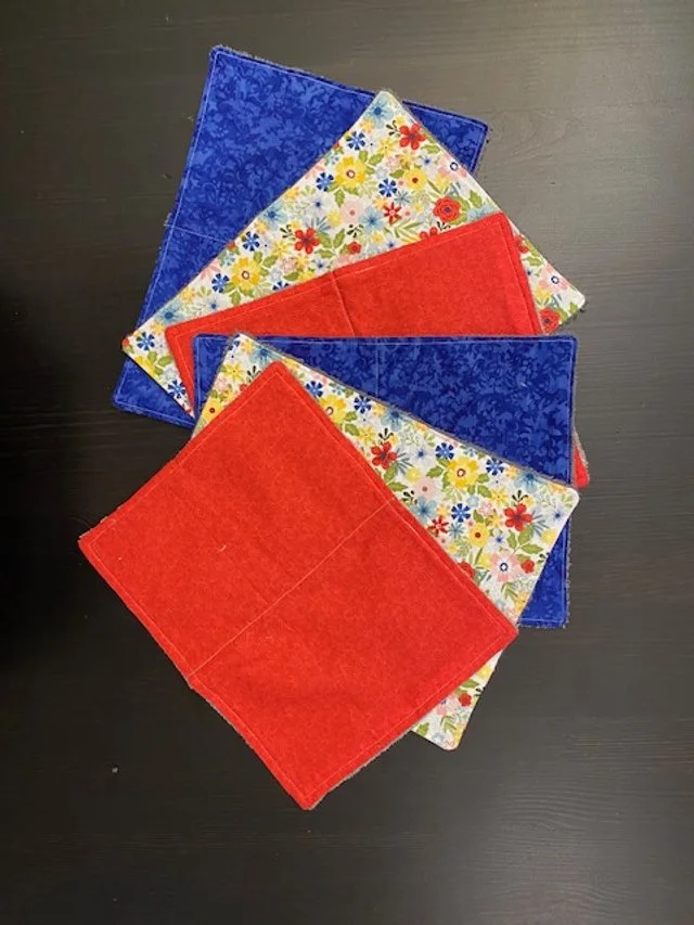 Dark Blue/Flowers/Red