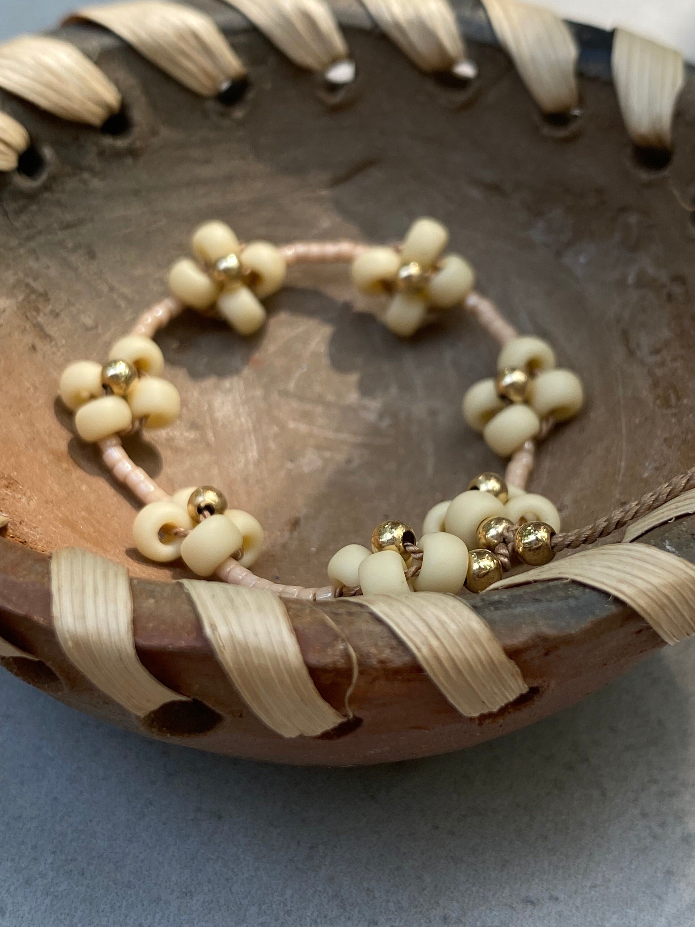 https://i.etsystatic.com/24762963/r/il/91580b/5111544307/il_fullxfull.5111544307_dt8r.jpg
