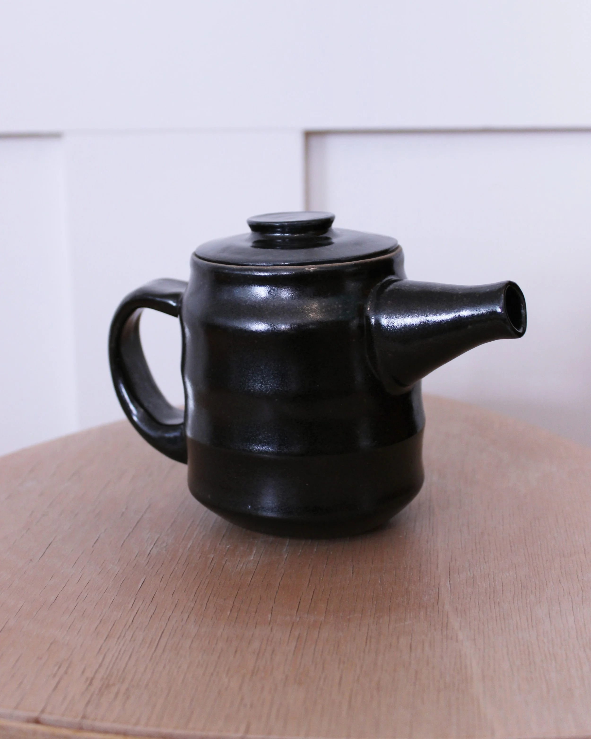 BlackTeaPot2.jpg