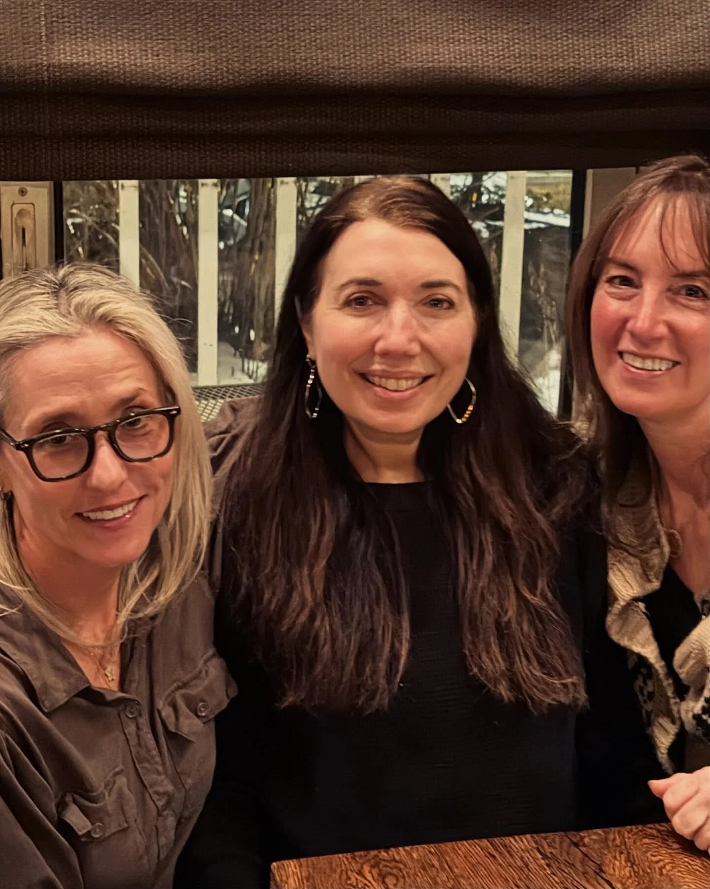 Dinner with Jen (@briarsandbramblesbooks) and Manda (@elmstreetbooks) at North Star&nbsp;last night&nbsp;and my cup is full.

So grateful for their mentorship, generosity, and the reminder that indie bookstore life is better when we do it together. ?