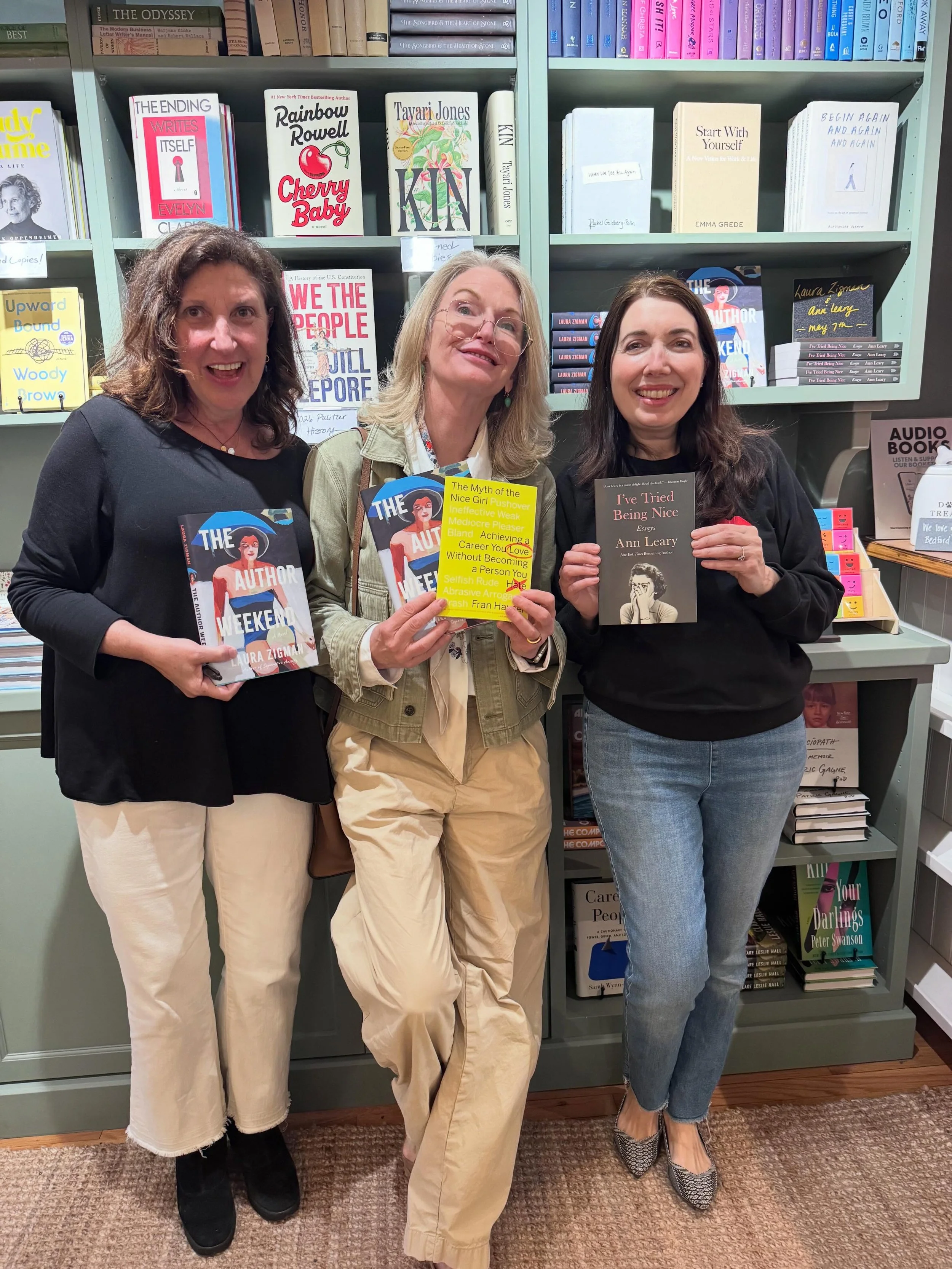 The most hilarious night&mdash;truly. We all agreed Ann Leary and Laura Zigman need to co-host a podcast ASAP 😂🎙️

Until that happens, pick up Laura&rsquo;s new book 𝘛𝘩𝘦 𝘈𝘶𝘵𝘩𝘰𝘳 𝘞𝘦𝘦𝘬𝘦𝘯𝘥&mdash;funny, dark, and a sharp satire of the pu