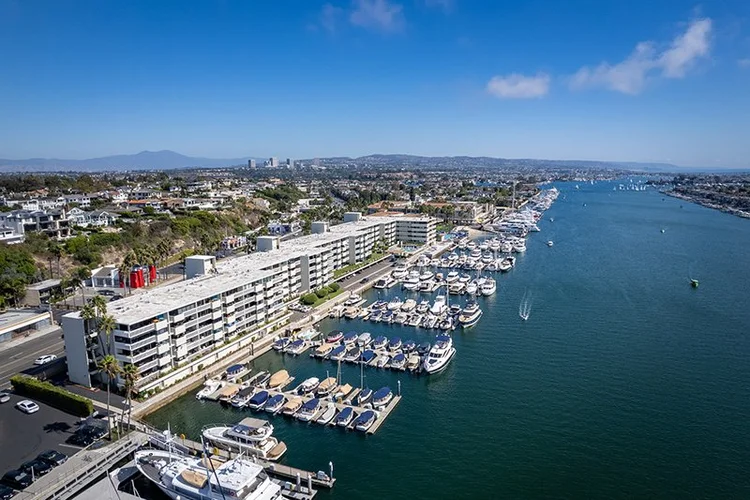 Balboa Bay Club