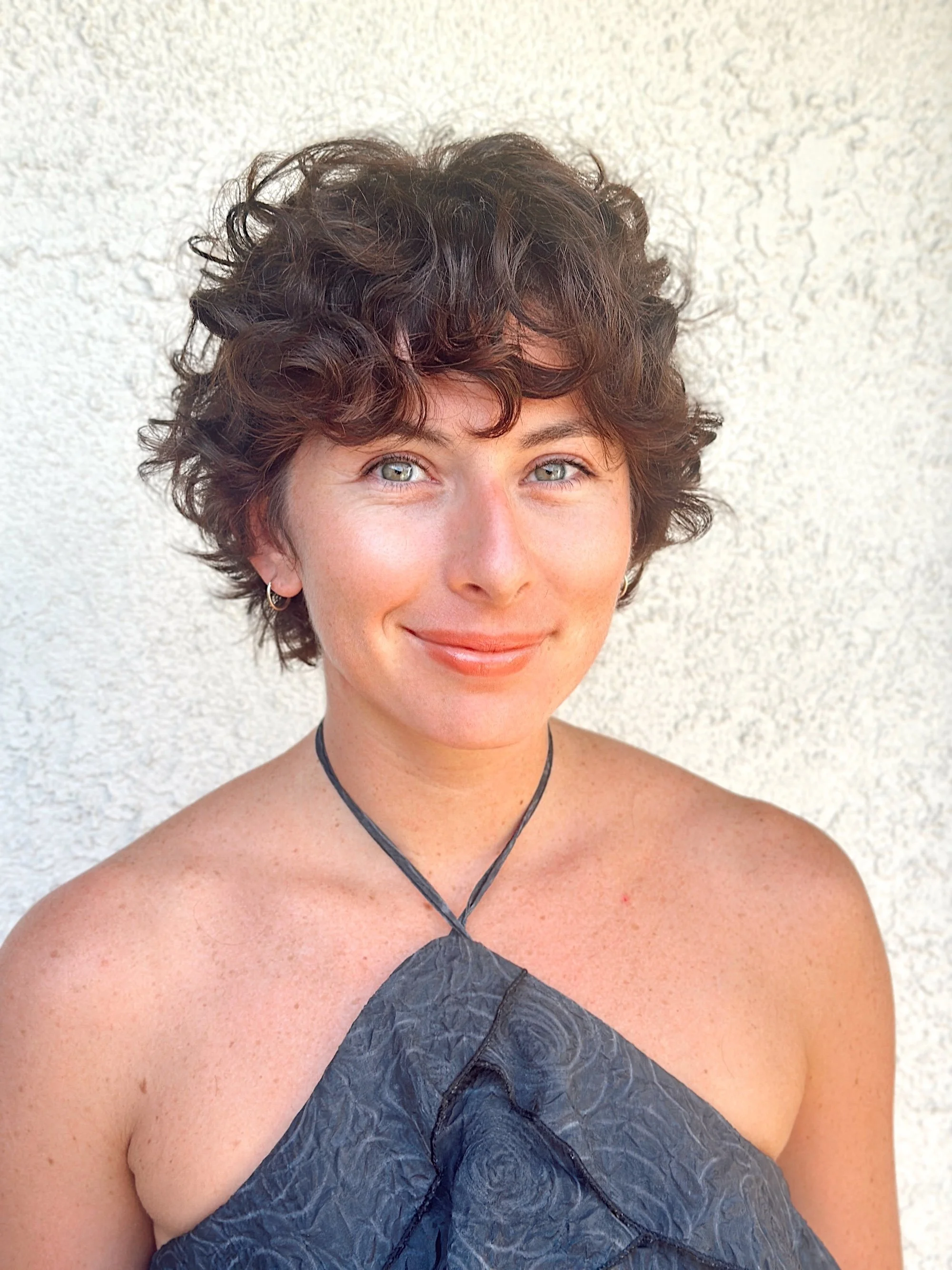curlyshort.jpg