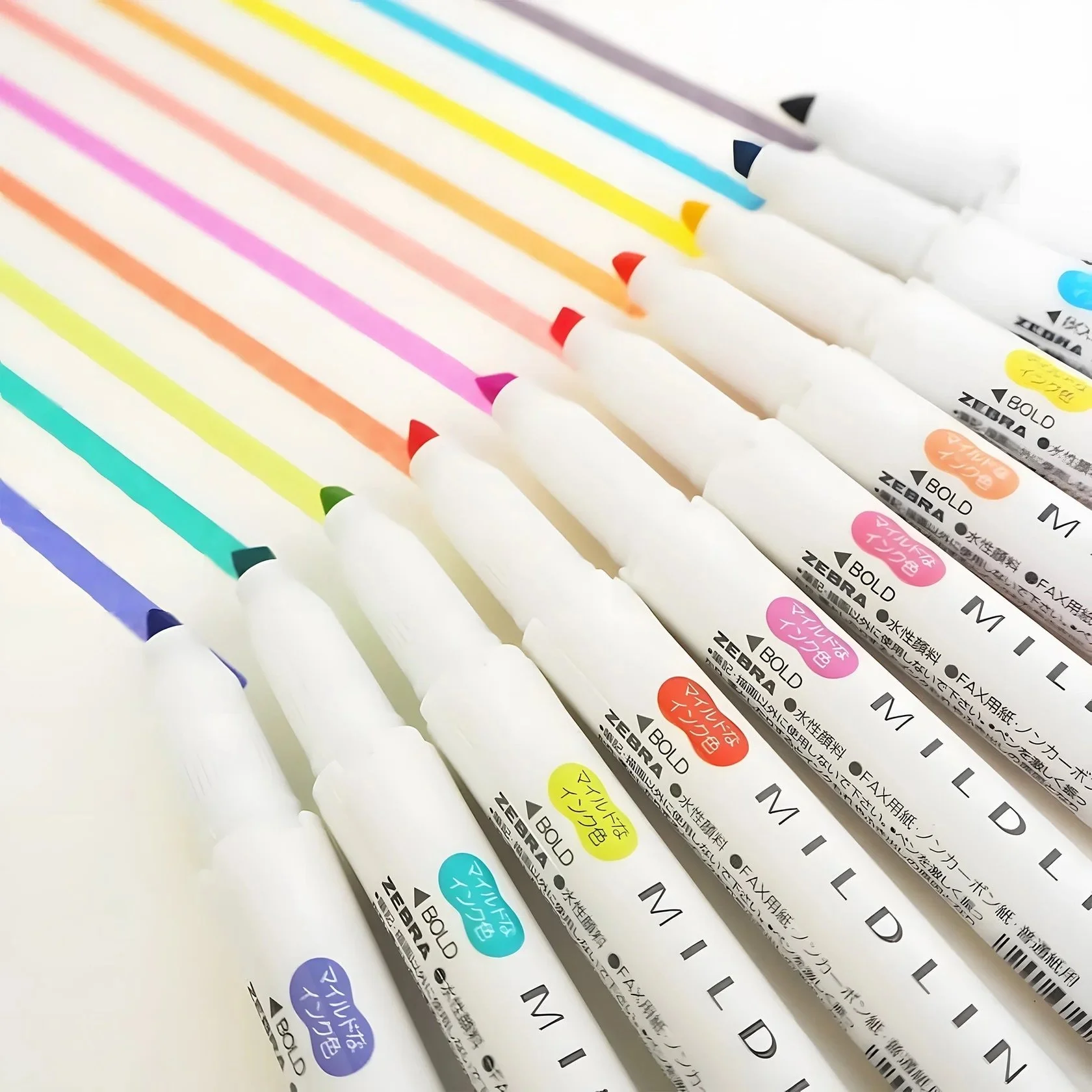 zebra-mildliner-highlighter-set-of-5-refreshing-mild-colors.jpeg