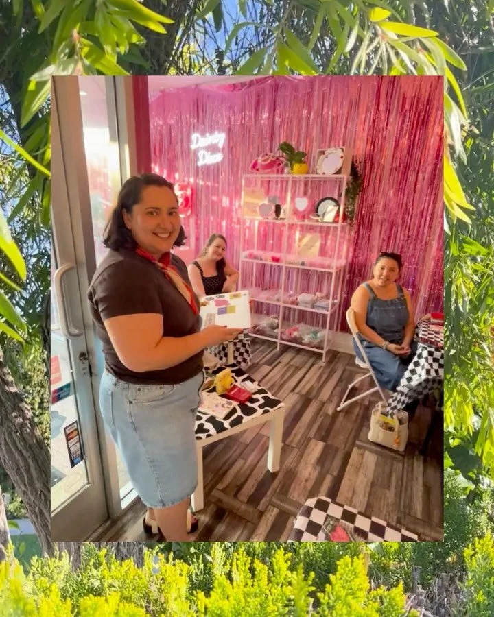 ☀️📓☕️ back to back workshops in SoCal 🌴🪩 💌
Grateful to @daintydisco_ and @jurassicmagiccoffee for the trust, support, and space to do my thing. Grateful to the folks who attended and took intentional time for themselves 💓 grateful for the lesson